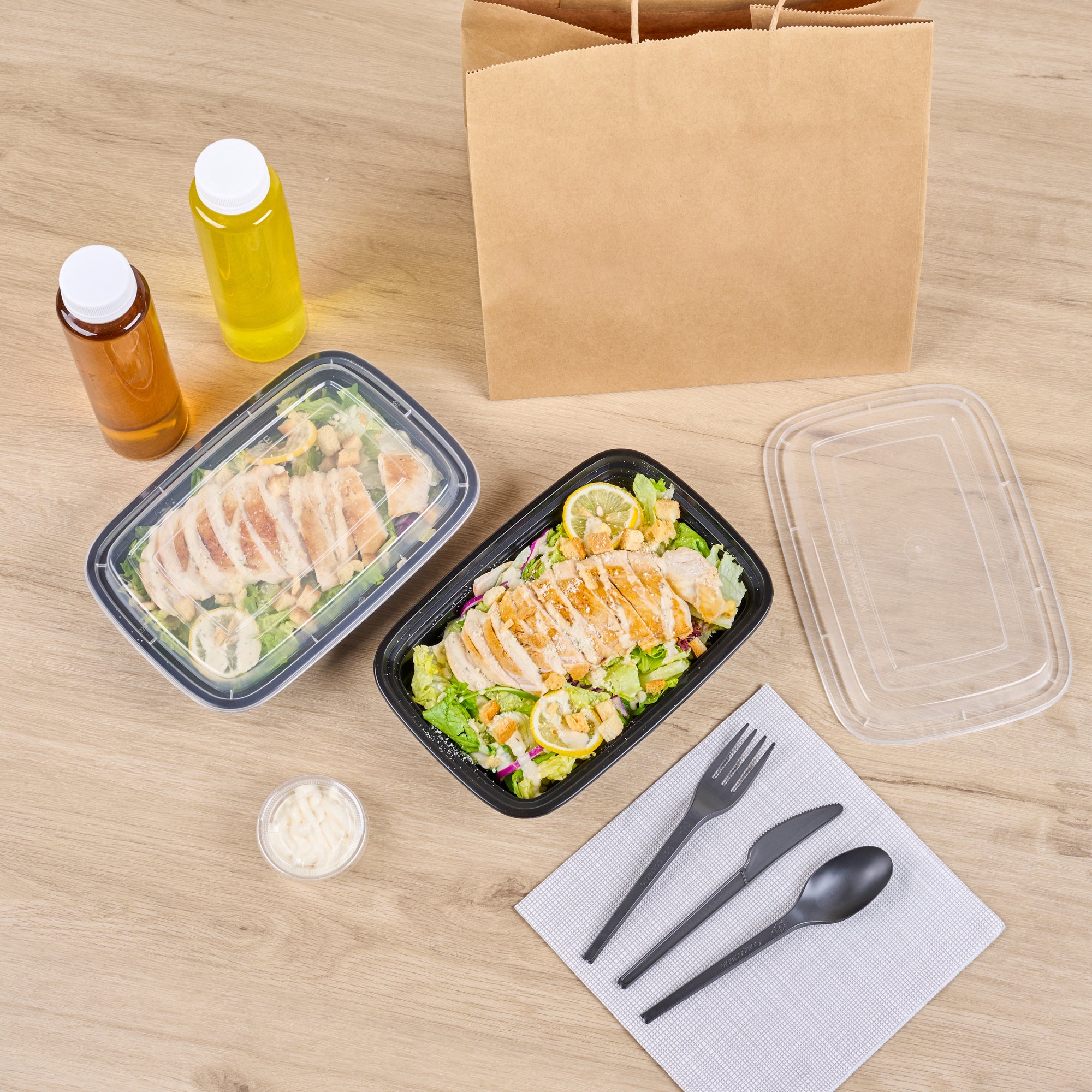 28 oz Black Plastic To Go Containers with Clear Lids - 50 Pack, Microwave Safe Food Storage Boxes (8.75