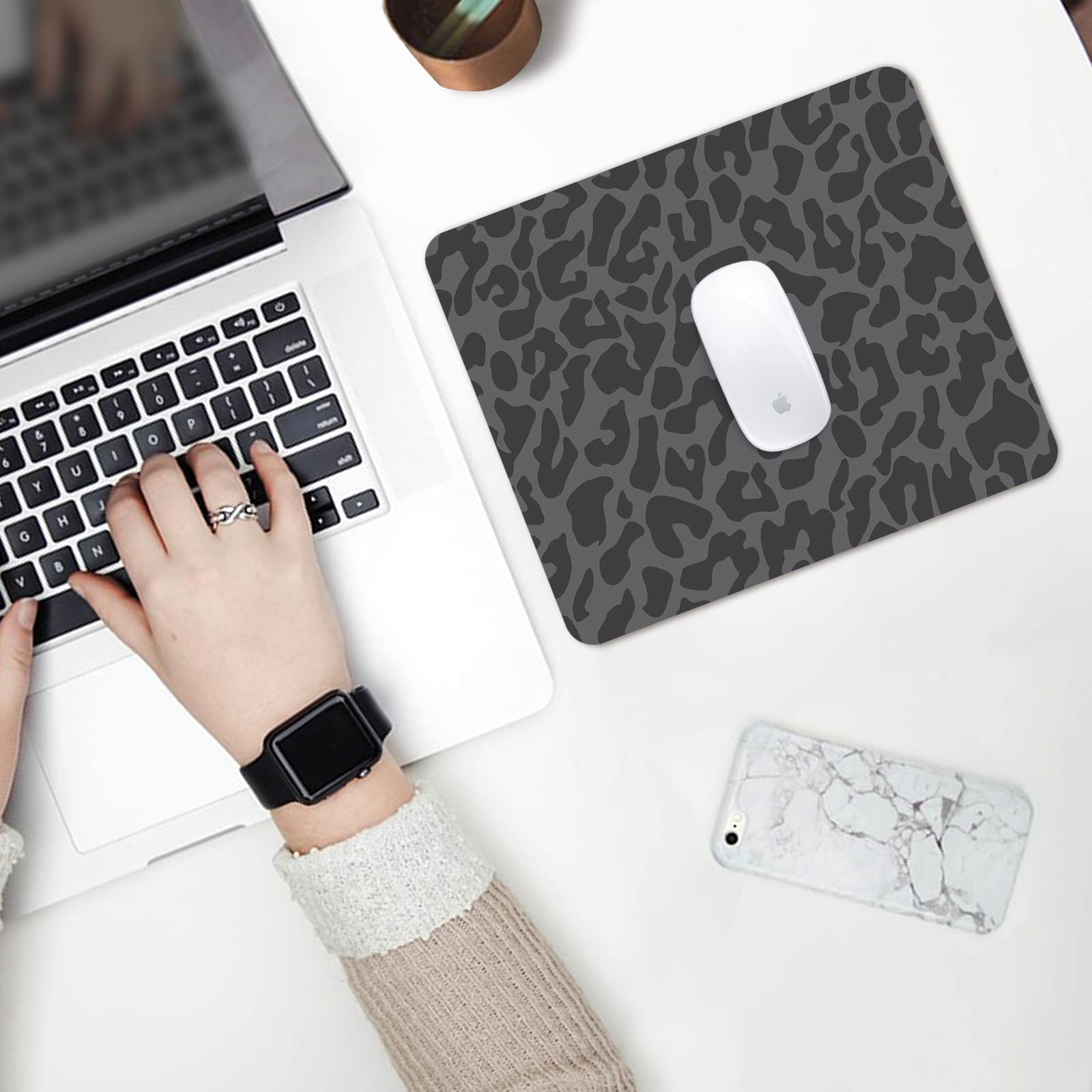 Seorsok Black Leopard Mouse Pad - Non-Slip Rubber Base, Waterproof Square Mouse Mat for Office & Laptop (9.5