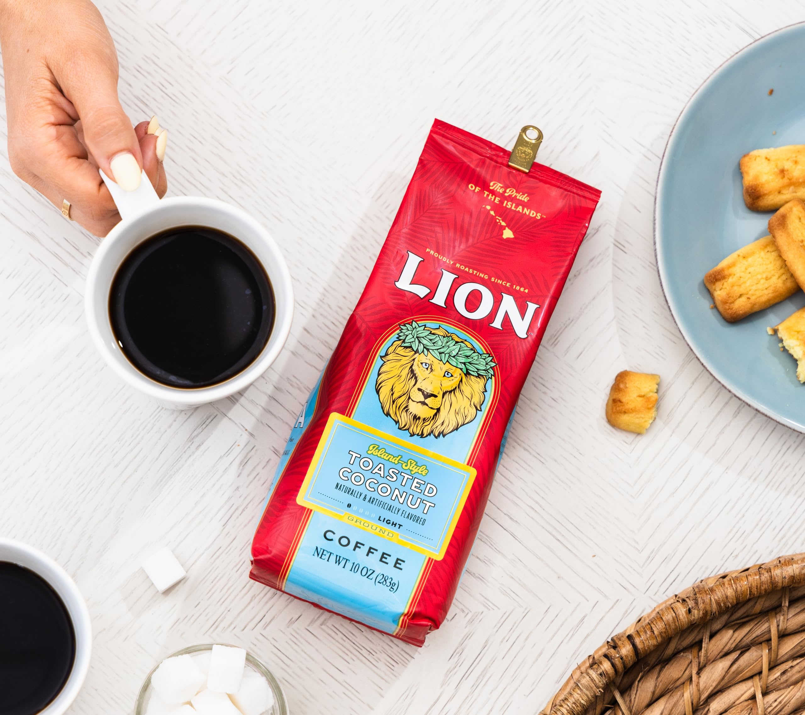 Premium Light Roast Arabica Coffee Beans - Lion Coffee Toasted Coconut Flavor, 10oz Bag - Perfect for Breakfast, Office & Hawaiian-Themed Parties