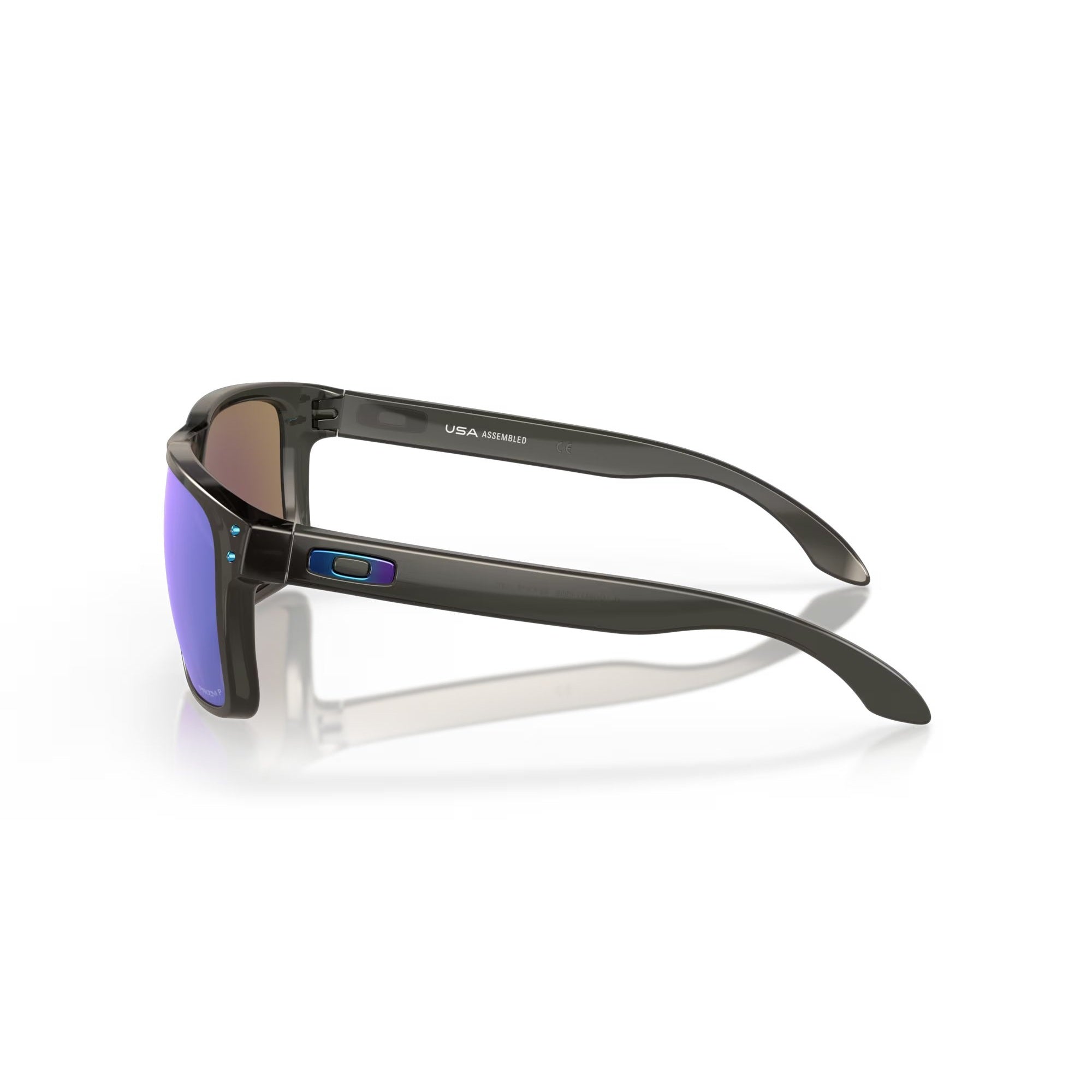 Oakley Holbrook XL Sunglasses - Grey Smoke Polarized Lenses for Men & Women - UV Protection, Stylish & Durable - Perfect for Driving, Sports & Outdoor Activities