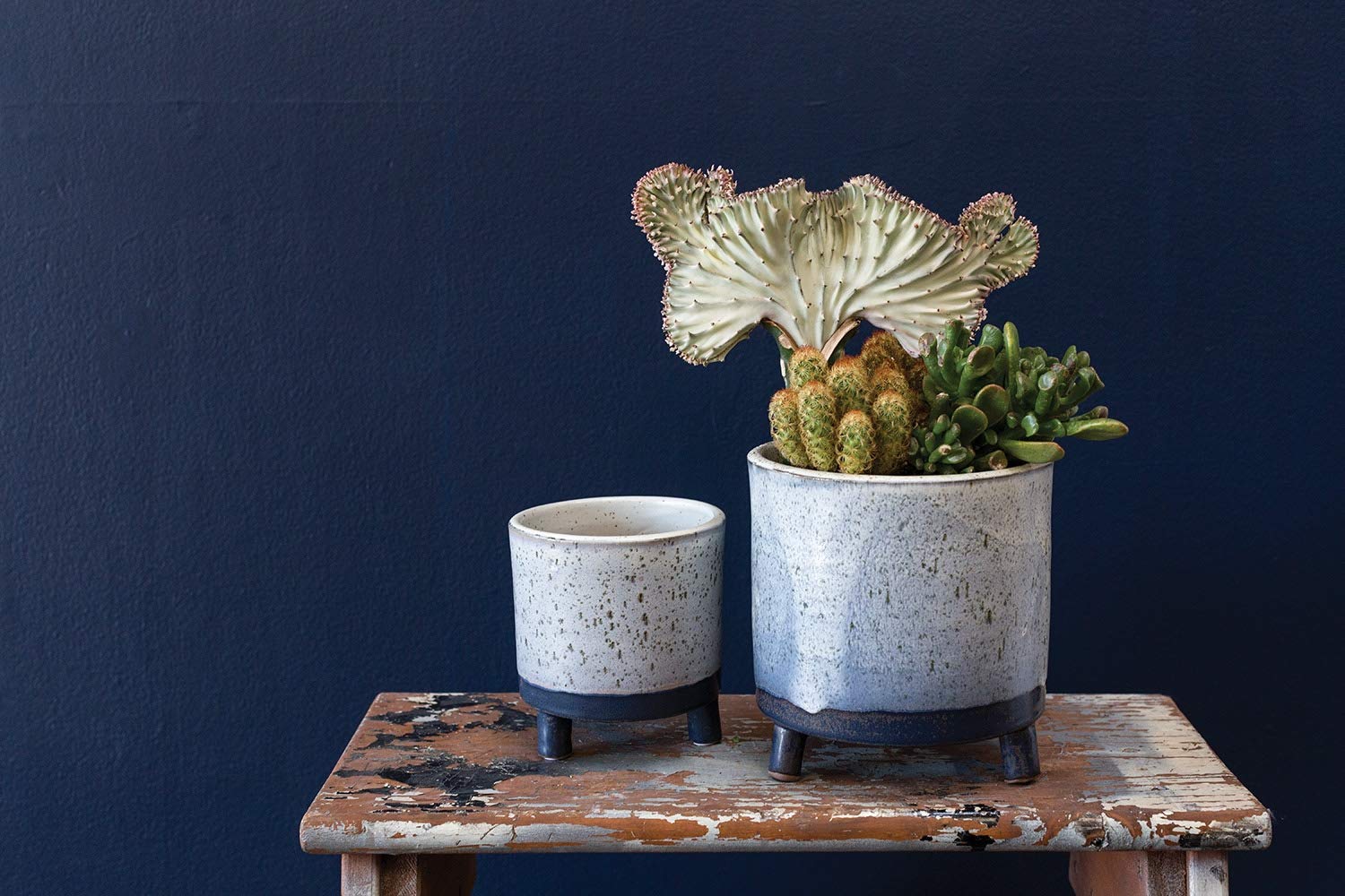 Lova Blue Ceramic Plant Pots with Stand - 4.75x5 Inch Modern Flower Vase for Indoor Plants, Home & Office Decor - Perfect for Succulents, Small Flowers & Tabletop Decorations