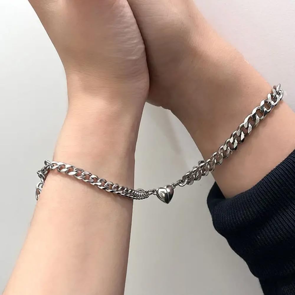 2PCS Matching Heart Bracelets for Couples - Long Distance Relationship Bracelets for Women & Men - Best Friend Gifts - Couple Jewelry Set for Anniversaries, Valentine's Day & Romantic Occasions