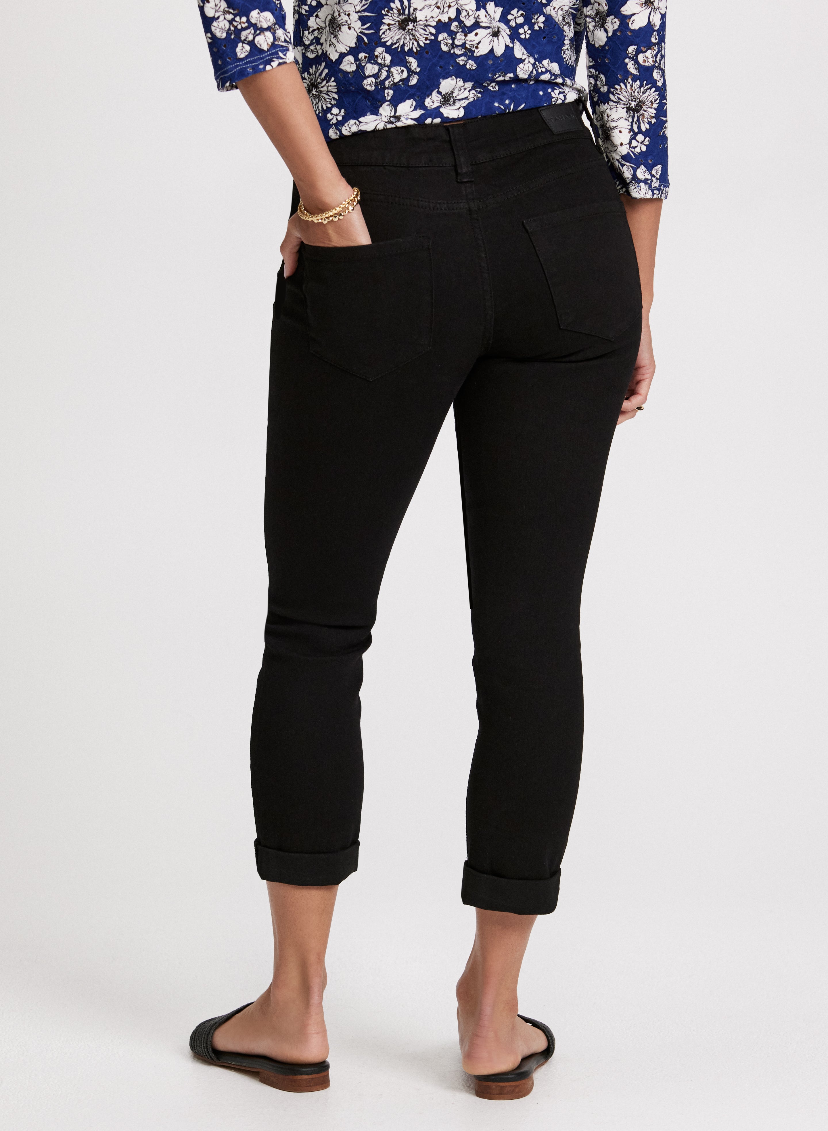 Women's High Waisted Fitted Denim Capris - Stretch Skinny Ankle Jeans for Casual Wear & Summer Outfits
