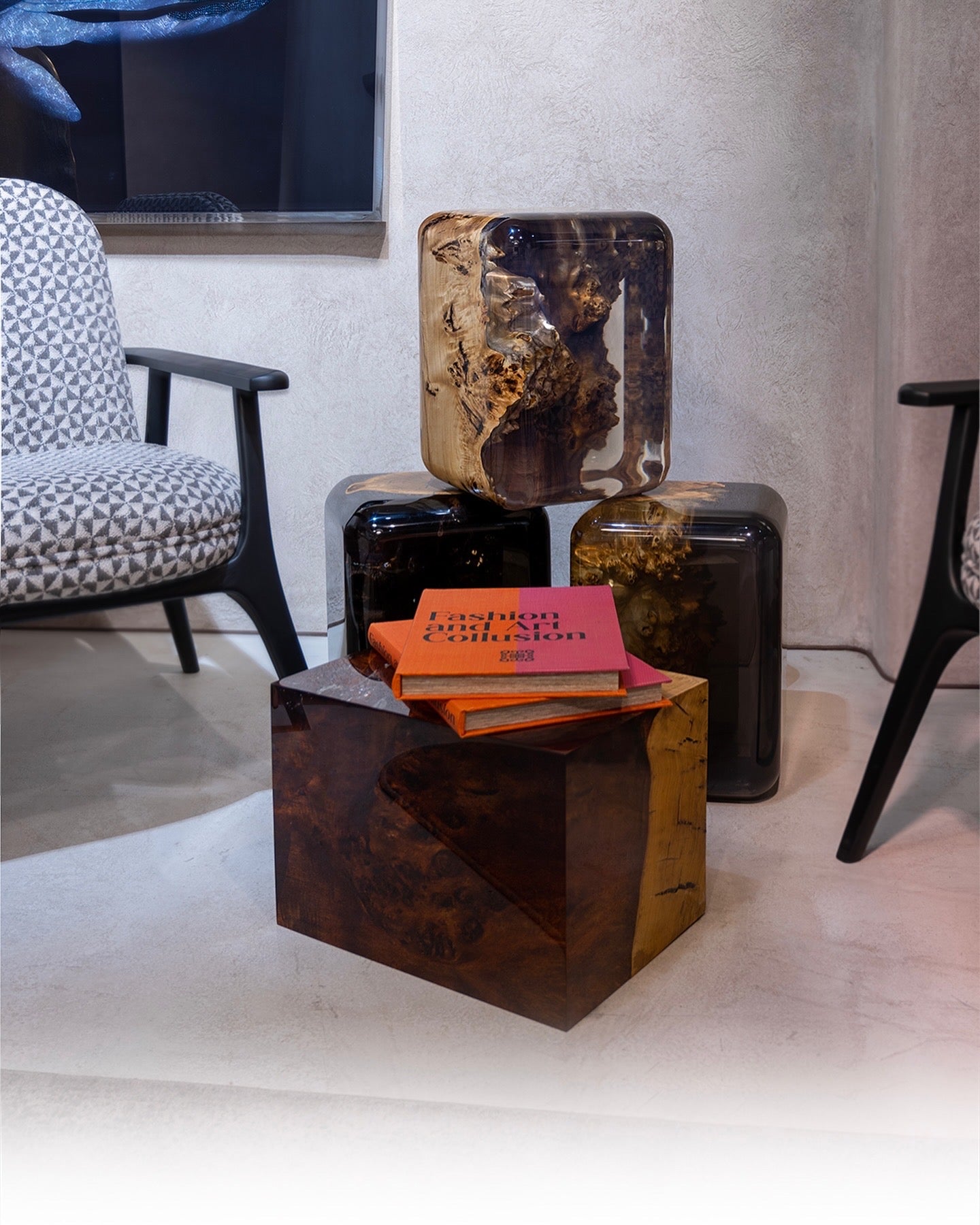 Modern Resin Cube Side Table with Epoxy Wood Design - Stylish Accent Stool for Living Room, Bedroom, or Office Decor
