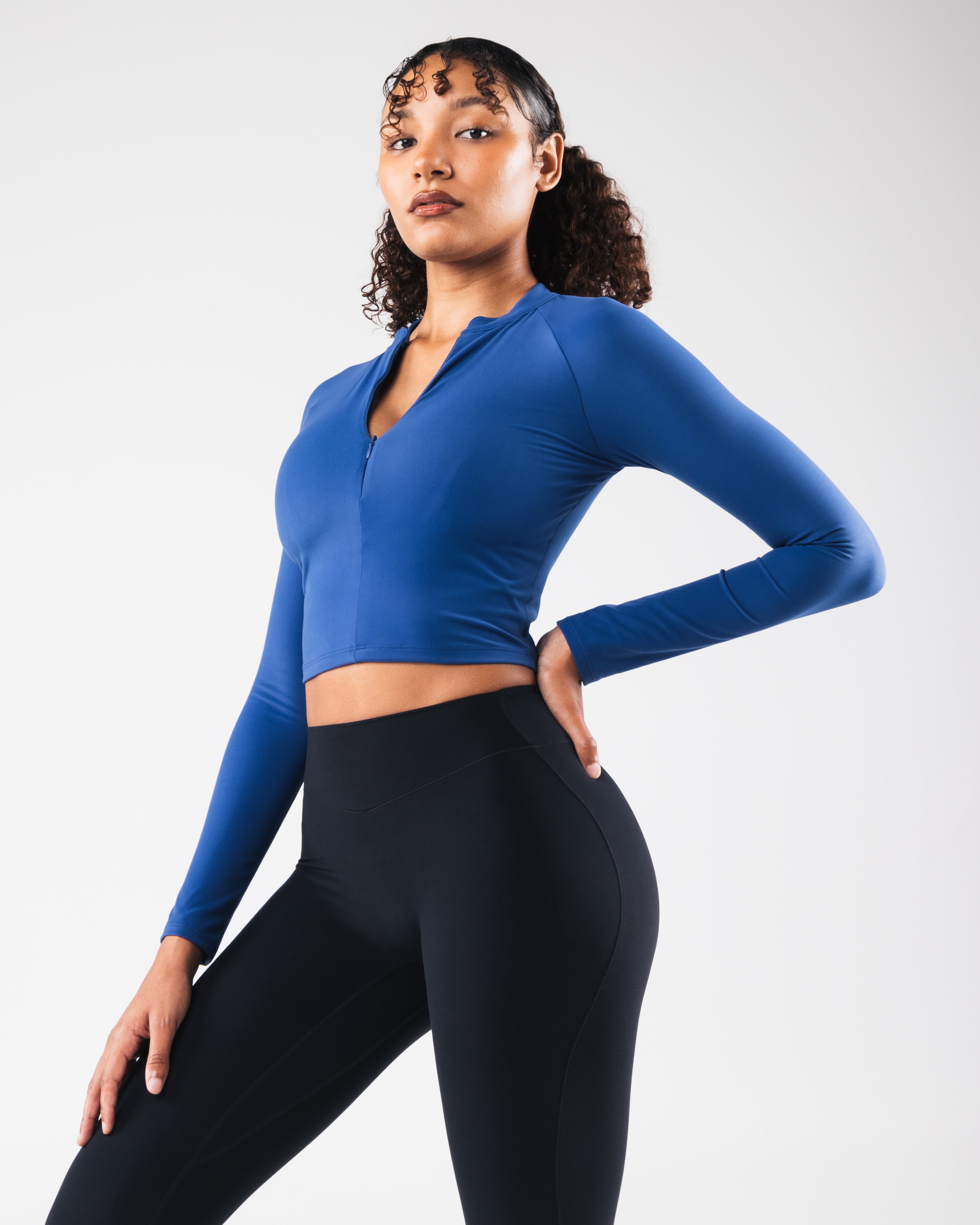 KDM LS Zip Bra Reign - High-Quality Sports Bra for Women, Comfortable Workout Top with Front Zipper - Perfect for Running, Yoga, and Gym Training