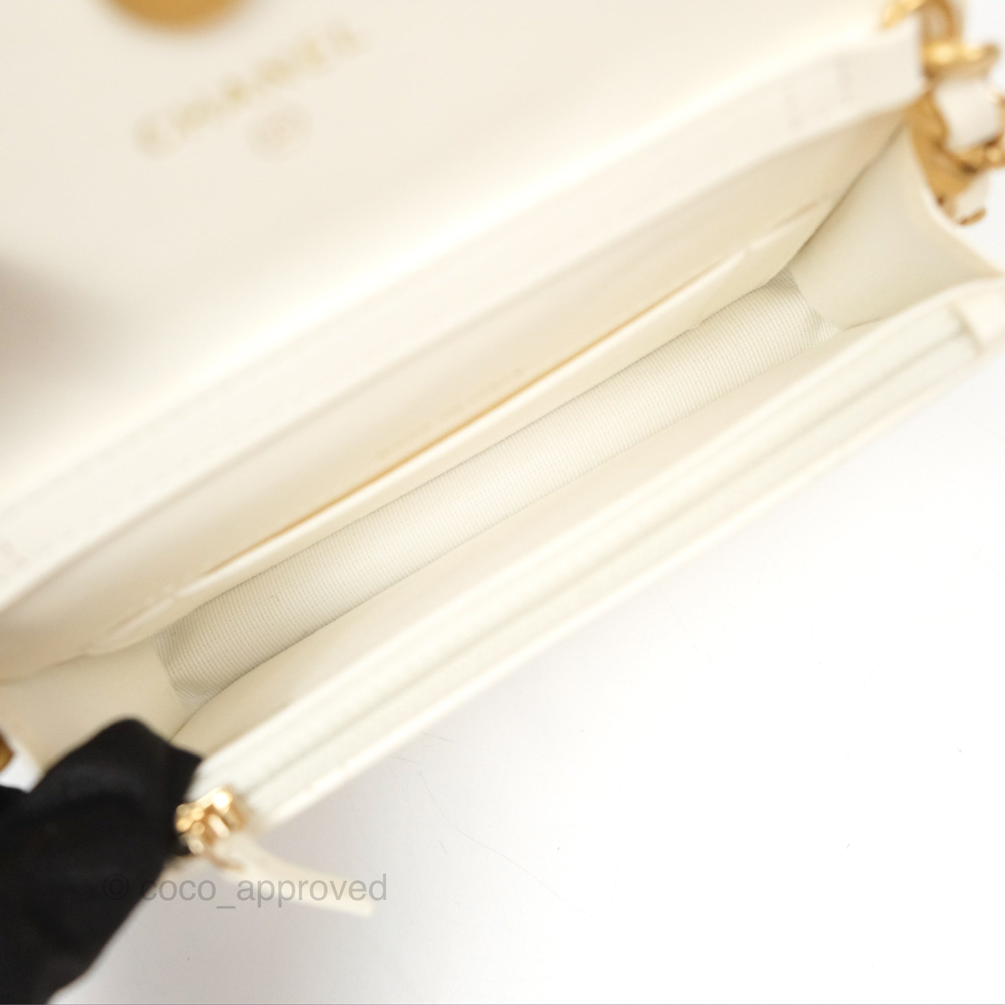 Chanel 19 Flap Bag with Chain - Ivory White Lambskin Leather Crossbody Clutch with Mixed Hardware | Luxury Designer Handbag for Women, Perfect for Evening Parties & Special Occasions