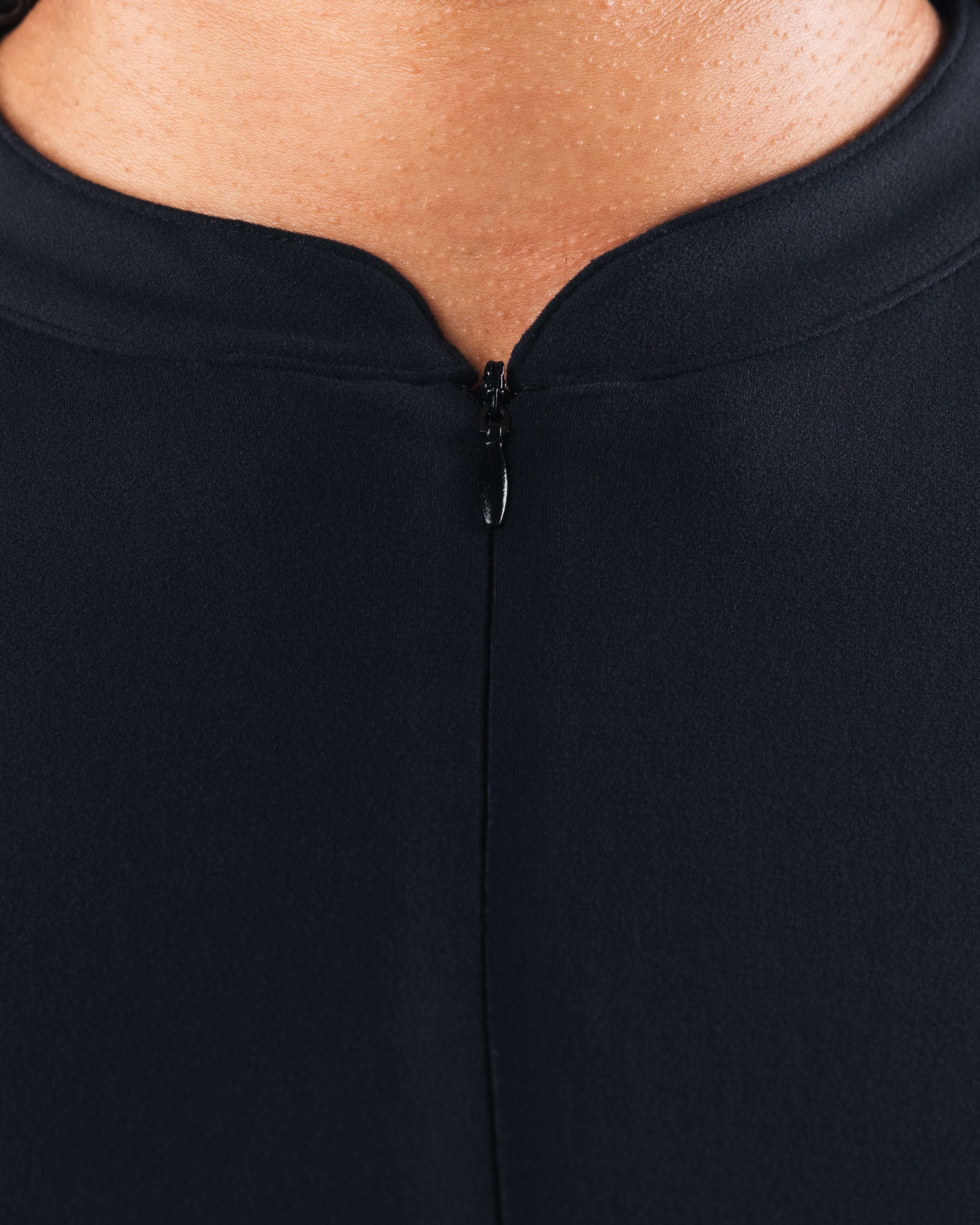 KDM LS Zip Bra - Black | Seamless Sports Bra for Women | Perfect for Yoga, Running & Gym Workouts