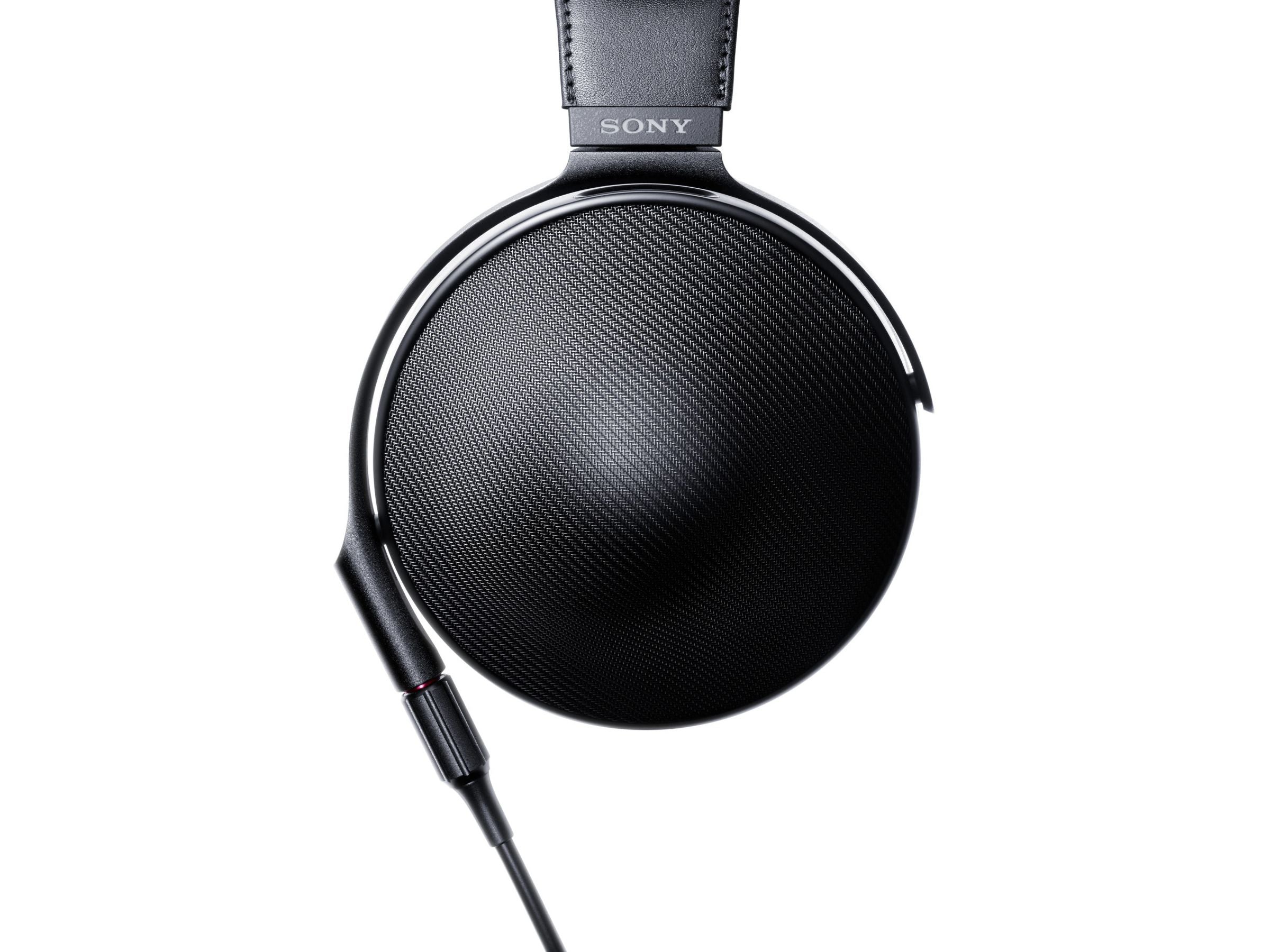 Sony MDR-Z1R Premium Over-Ear Headphones - High-Resolution Audio, Noise Isolation - Perfect for Home Studio, Gaming & Music Listening