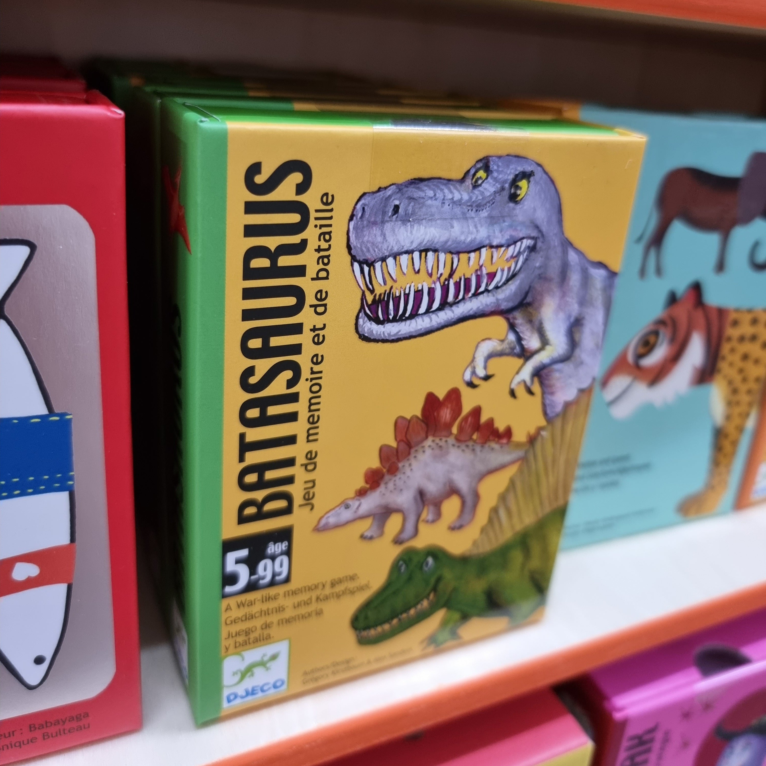 Batasaurus Kids Memory Card Game by Djeco - Fun Educational Matching Game for Children's Learning & Memory Development - Perfect for Family Game Night & Classroom Activities