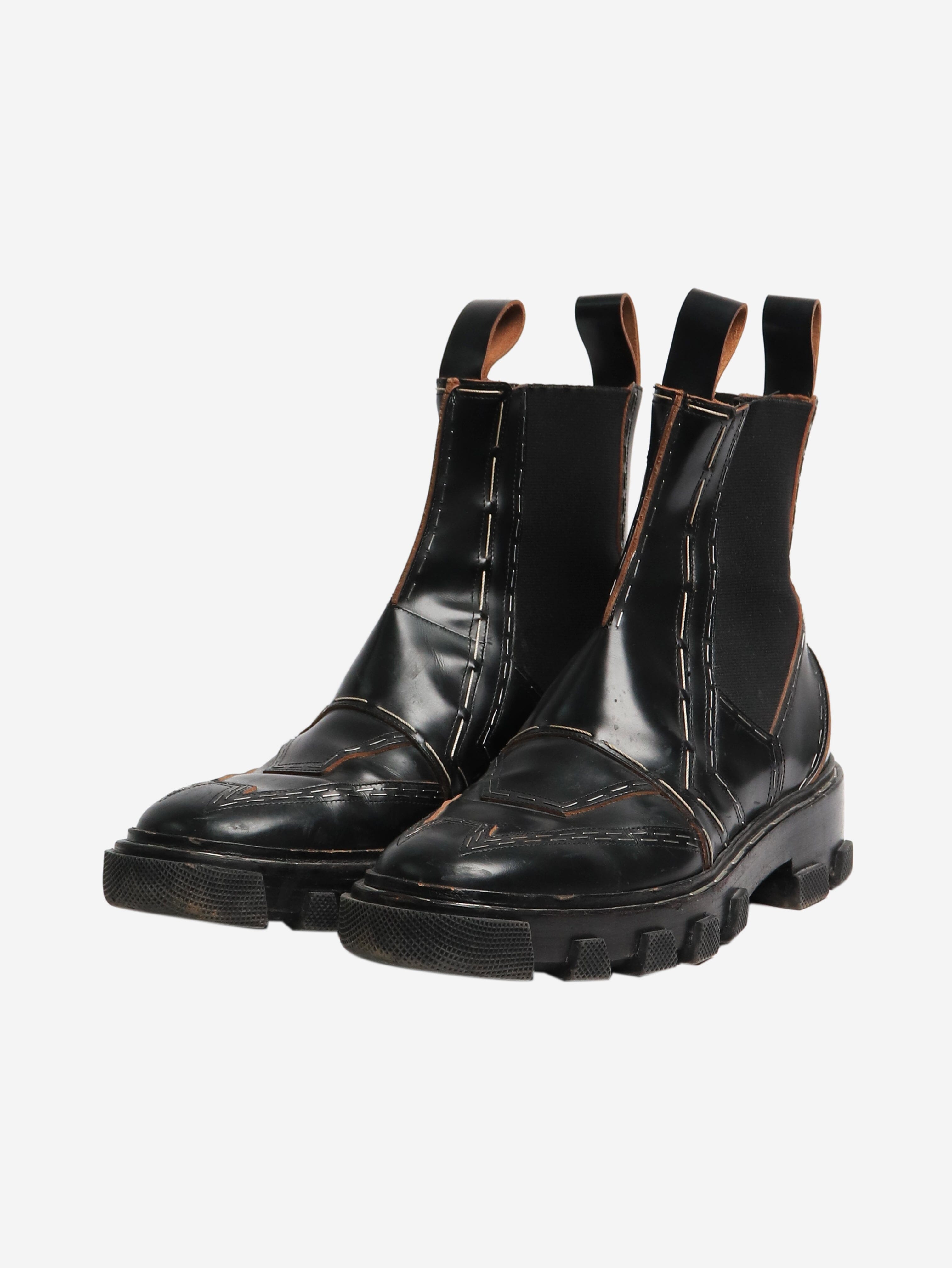 Stylish Black Leather Chelsea Boots EU Size 38 - Perfect for Women's Casual Outfits & Winter Fashion