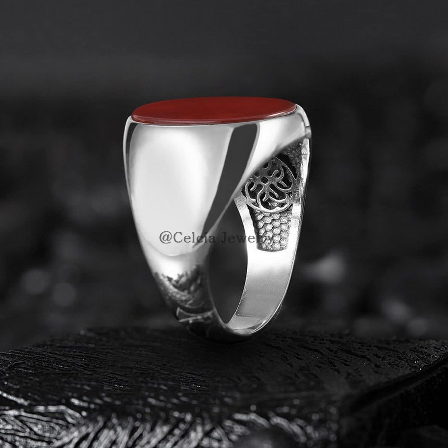 Natural Carnelian Red Gemstone Oval Ring for Men - 925 Sterling Silver Biker, Statement & Signet Ring - Gift for Boyfriend, Husband (Size 7) - Perfect for Weddings, Anniversaries & Everyday Wear