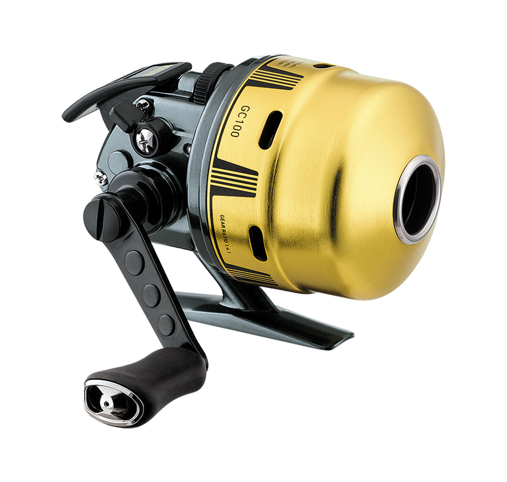 Daiwa 22 Goldcast Spincast Fishing Reel - Lightweight & Smooth for Freshwater & Saltwater Angling