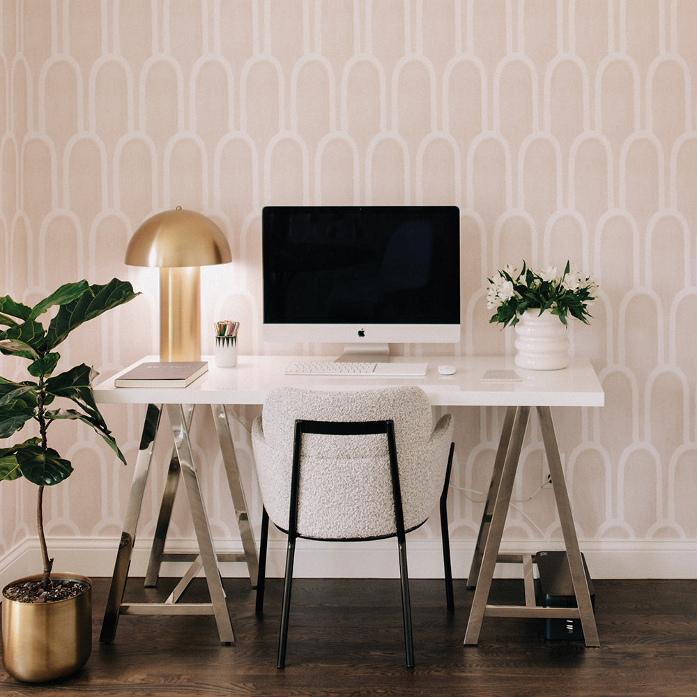 Queen Emma Peel Self-Adhesive Wallpaper by She She - Easy DIY Home Decor for Bedroom, Living Room & Office