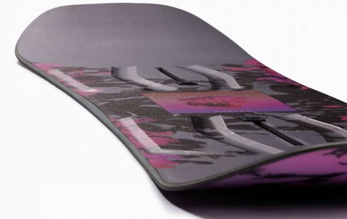 Burton Junior's Yeasayer Smalls Snowboard 2023 - Kids & Youth Snowboard for Beginners | Perfect for Mountain Slopes & Snow Parks