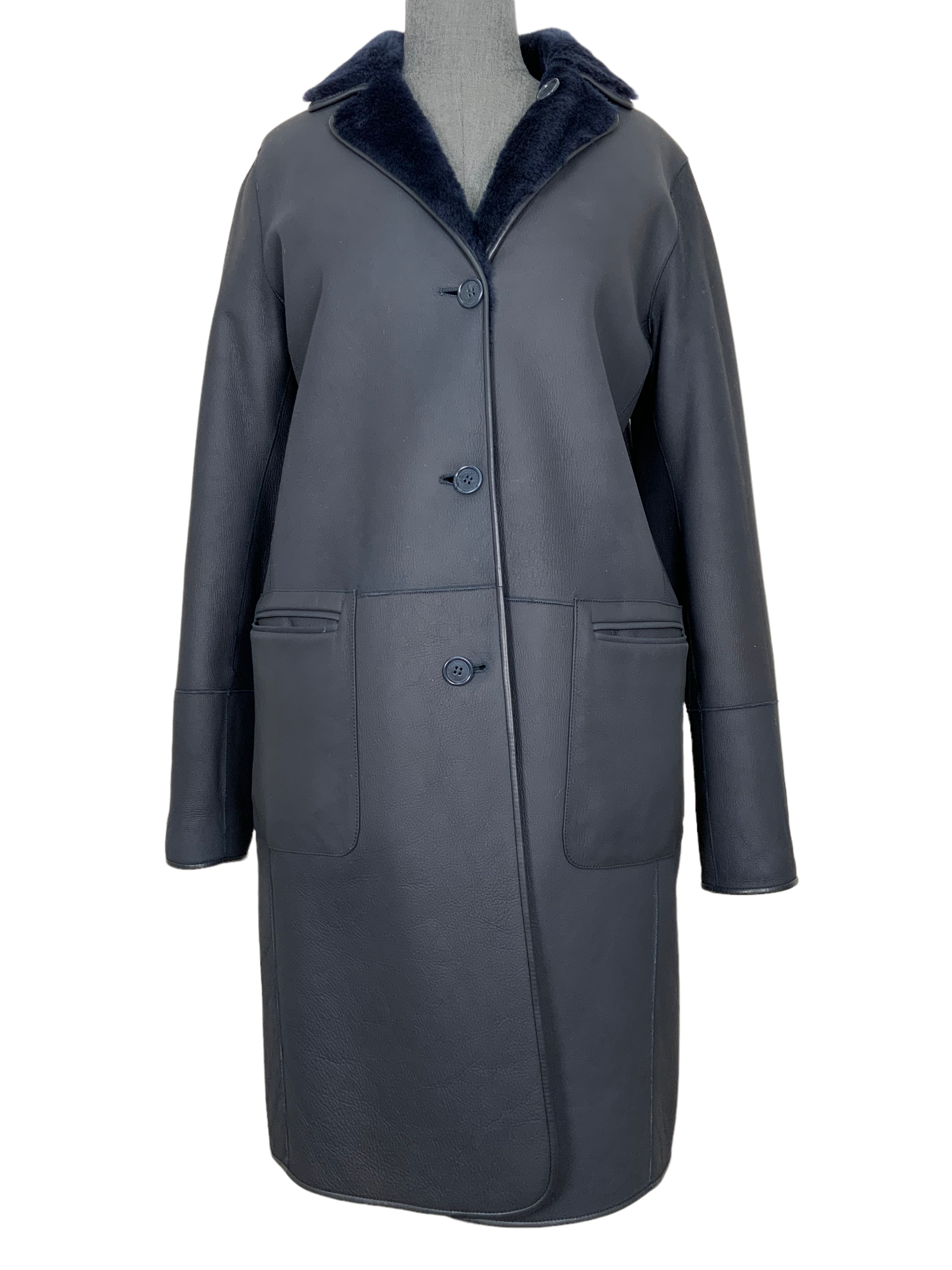 LORO PIANA Reversible Shearling Fur Leather Coat for Women | Size M | Winter Outerwear for Luxury Fashion & Cold Weather