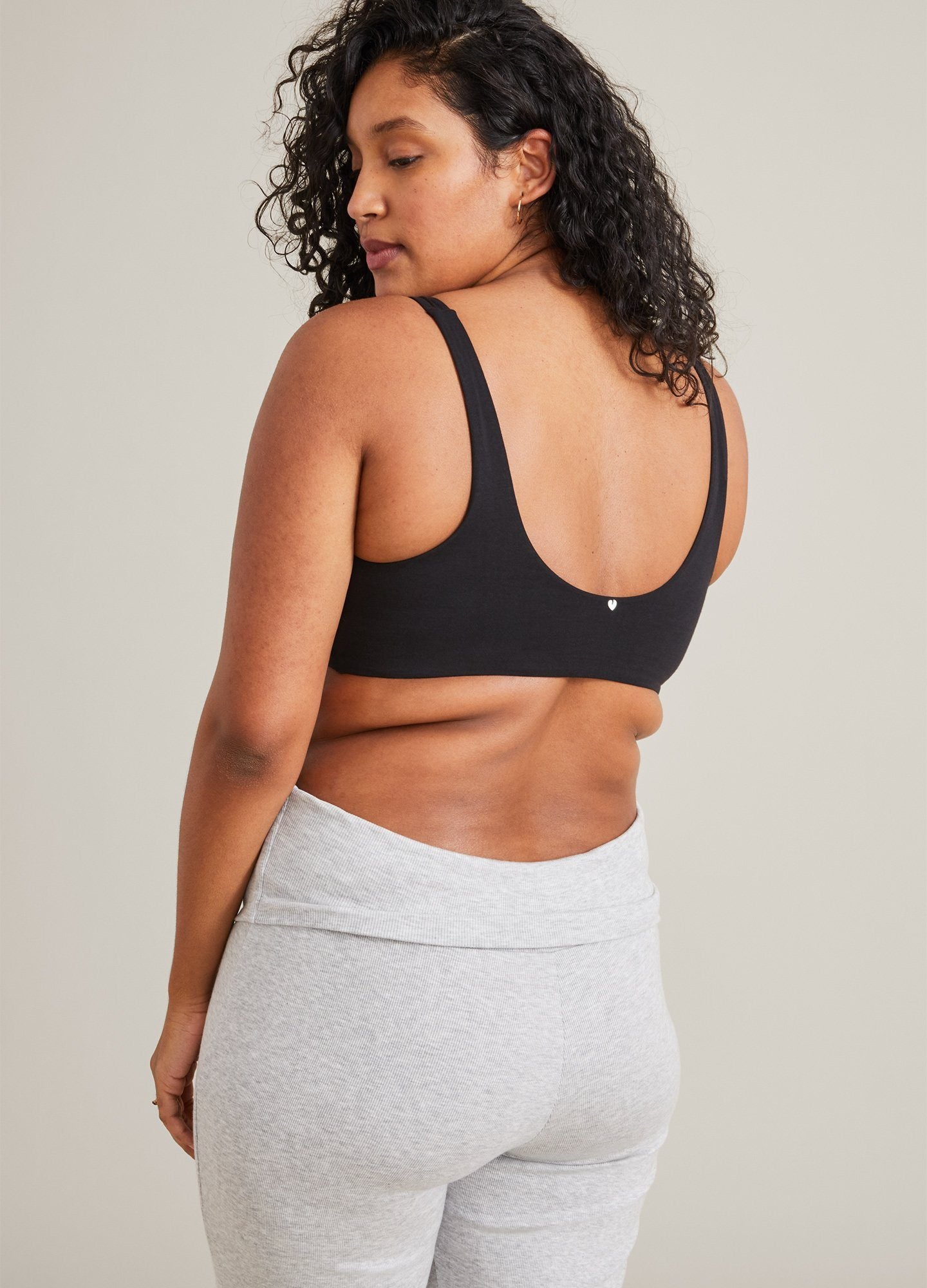 The Skin To Skin Bra - Ultra Soft Wireless Comfort Bra for Women - Perfect for Yoga, Lounge & Everyday Wear