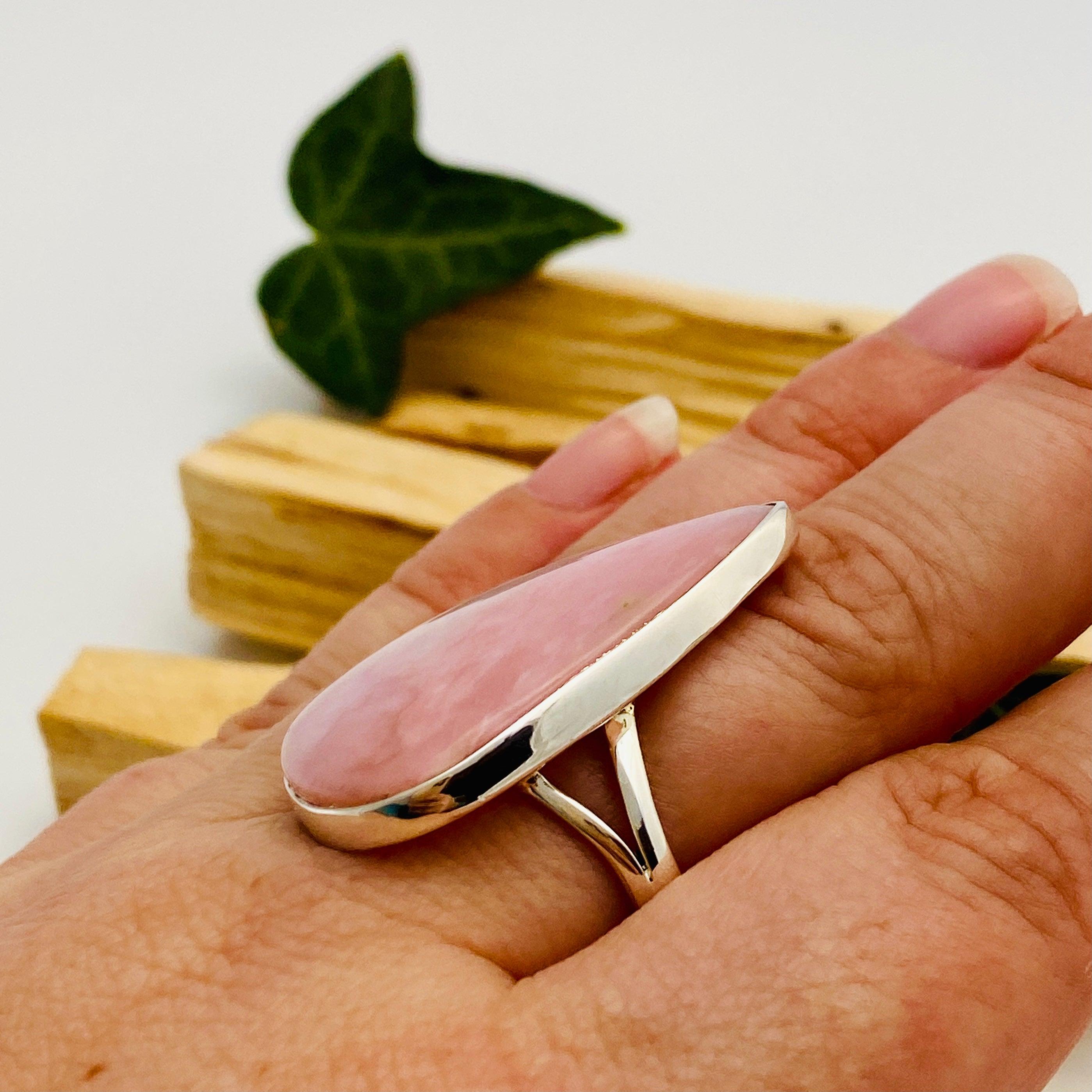 Natural Pink Opal Teardrop Cabochon Ring with Split Band - Size 9 - KRGJ1589 - Perfect for Boho Jewelry, Wedding Accessories & Everyday Elegance