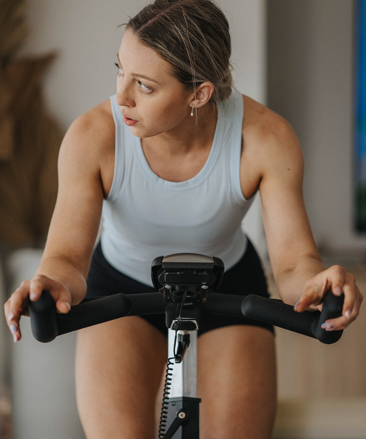 Sierra Spin Bike - Indoor Cycling Exercise Bike for Home Gym, Cardio Workout Equipment with LCD Monitor & Adjustable Resistance - Perfect for Home Fitness, Weight Loss & Cycling Training