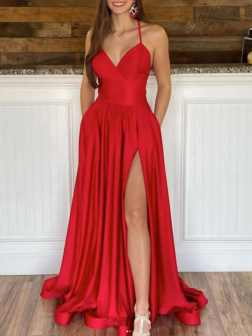 Elegant Red Long Prom Dresses for Women - Formal Graduation Gowns for Evening Parties & Special Occasions