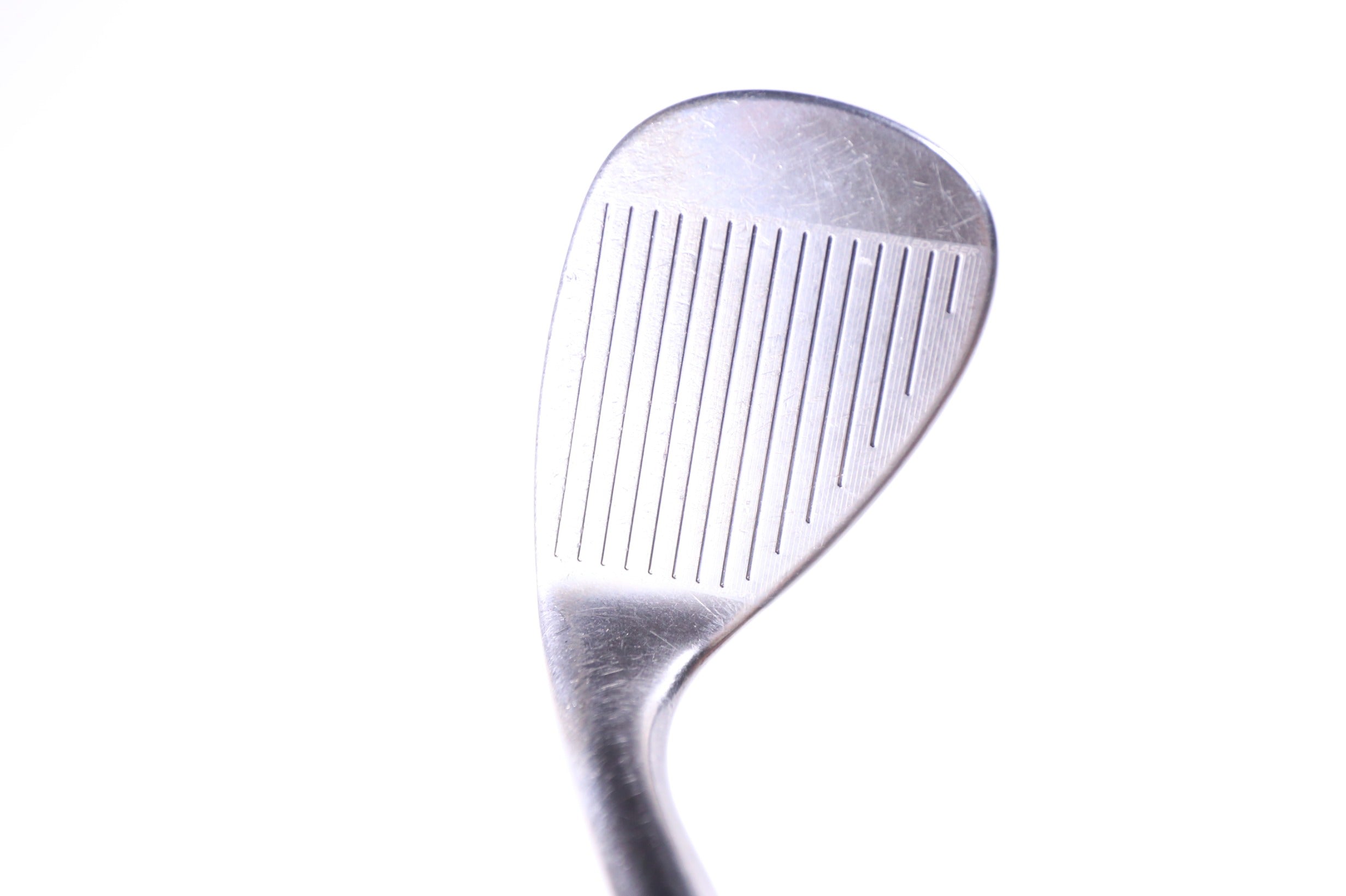Used Cleveland CG15 Black Pearl Sand Wedge - Right Handed 54° Wedge Flex Golf Club for Bunker Shots & Short Game Precision