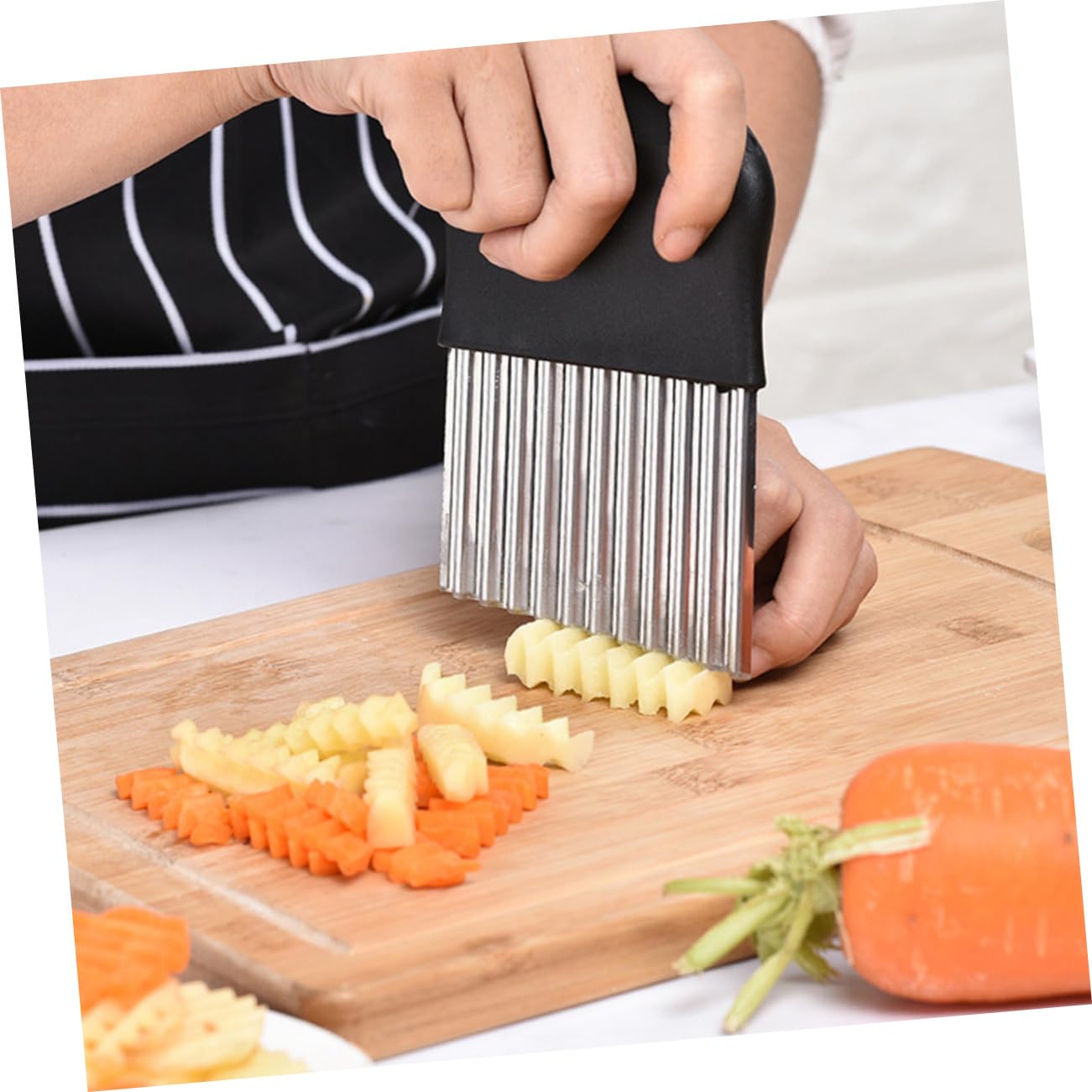 2-Pack Stainless Steel Wavy Potato Cutter - Crinkle Cut French Fry Slicer & Creative Potato Grater for Homemade Chips, Hash Browns, and Baby Food - Perfect for Kitchen, Restaurants, and Meal Prep