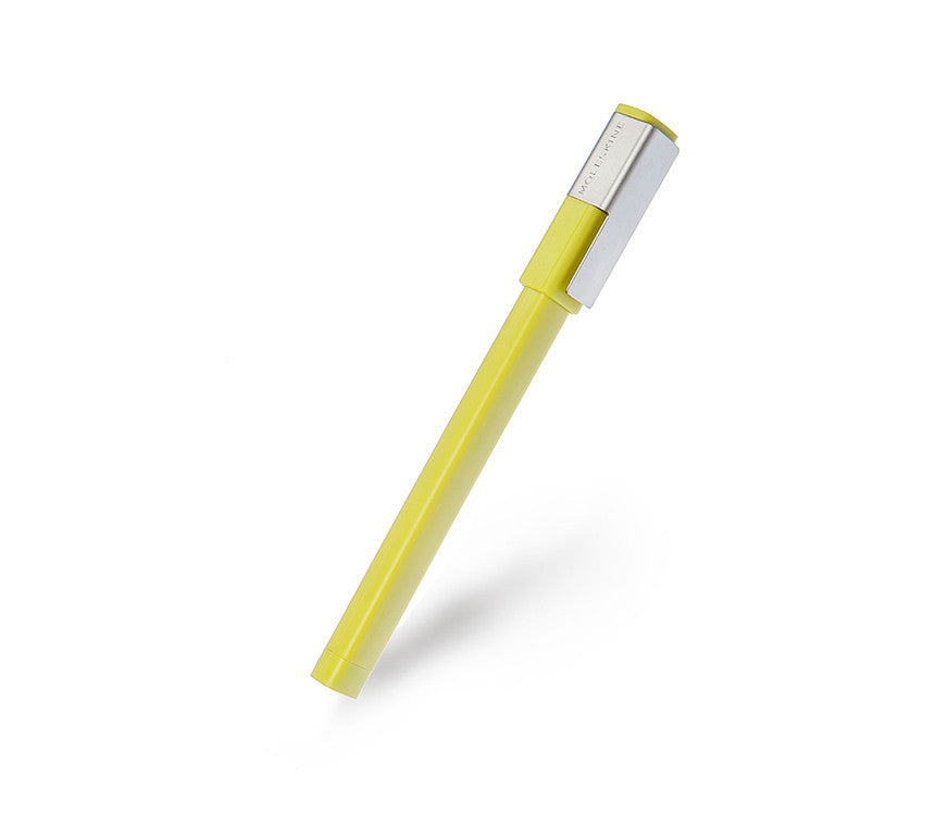 Moleskine Classic Roller Pen Plus 0.7mm - Premium Ballpoint Pen for Smooth Writing - Ideal for Journaling, Note Taking & Office Use
