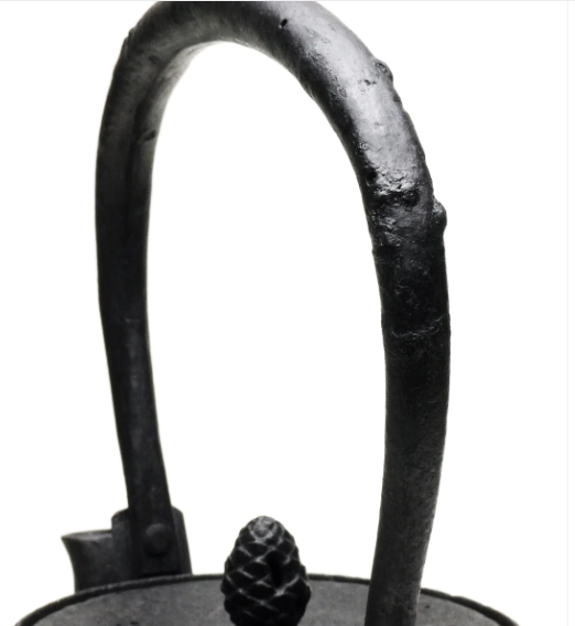 Premium Japanese Nanbu Tetsubin Iron Teapot - Koizumi Nizaemon 11th Generation Uba Guchi Hojyu Gata Cast Iron Kettle with Gift Box - Perfect for Tea Ceremonies, Home Decor & Traditional Japanese Tea Brewing