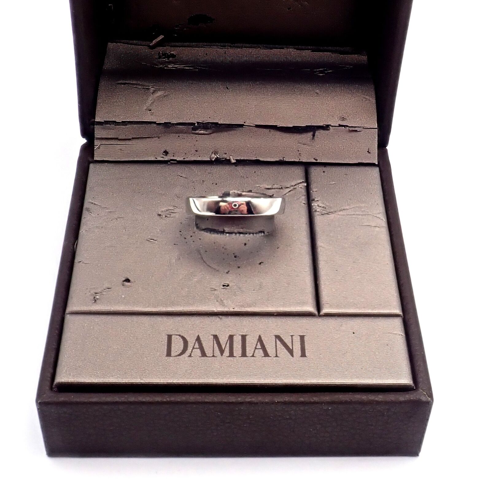 Authentic Damiani 18K White Gold Diamond D-Side 4mm Band Ring Size 7.75 - Perfect for Weddings, Anniversaries & Luxury Gifts