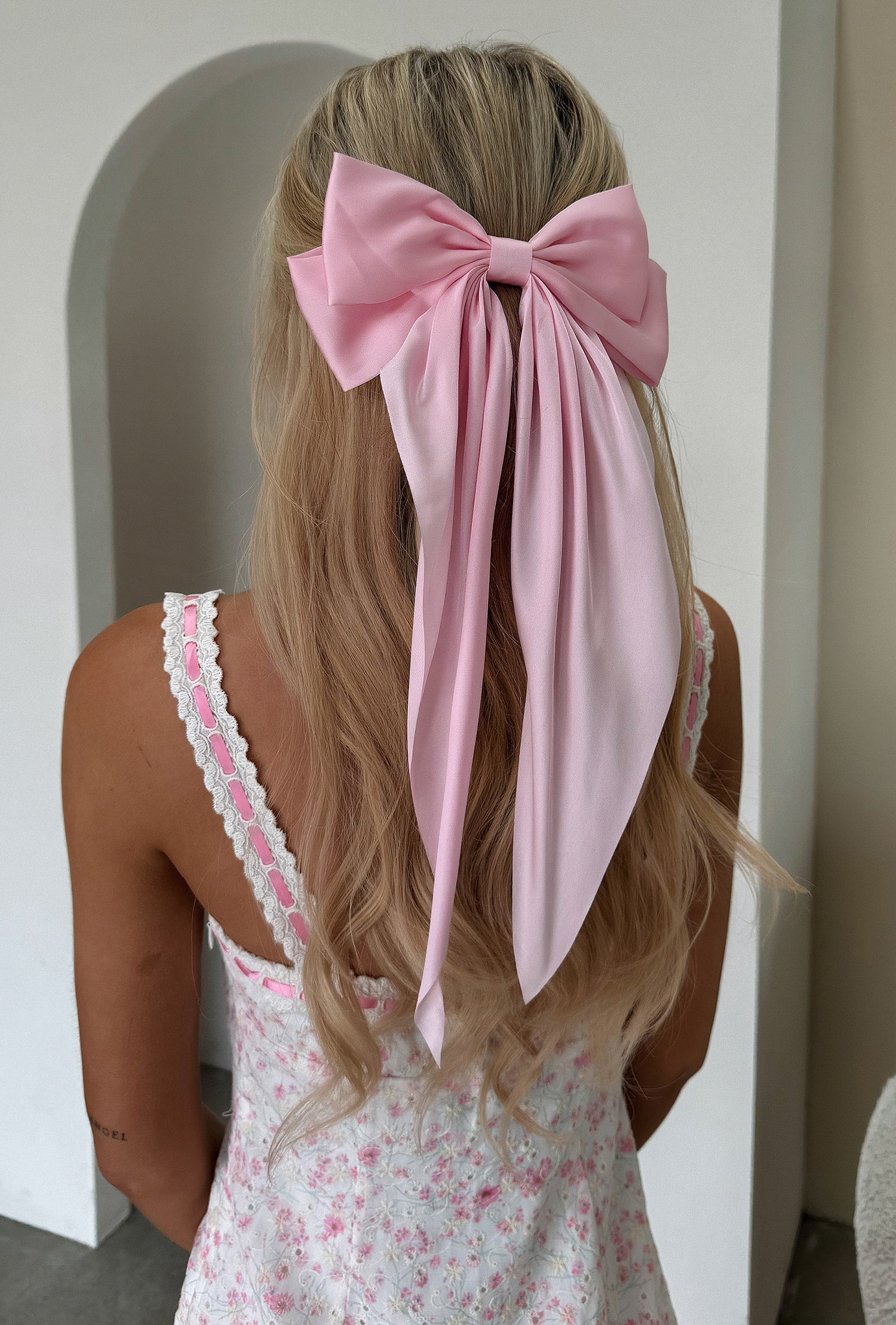 Elara Bow - Elegant Pink Hair Accessory for Women & Girls | Perfect for Weddings, Parties & Everyday Style