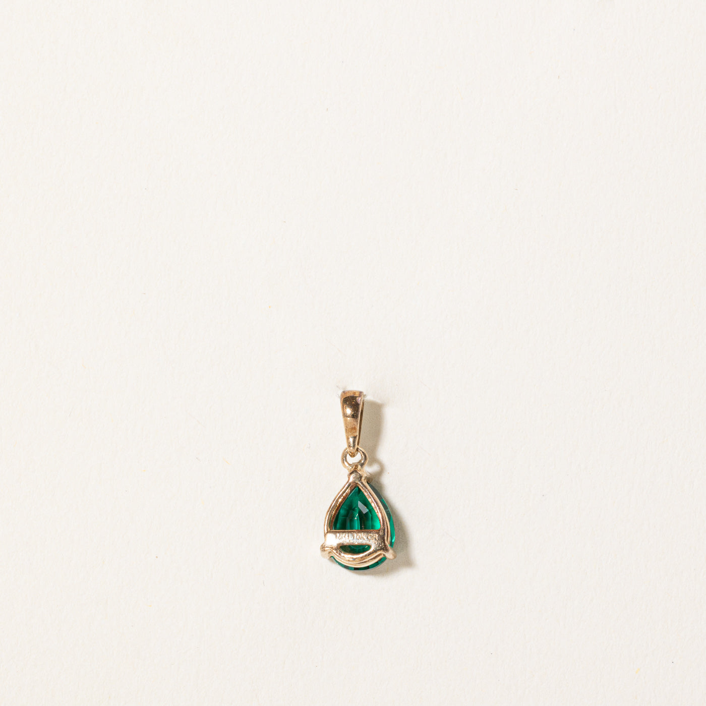 1.25ct Synthetic Emerald & 0.01ct Diamond Pendant Necklace - Elegant Green Gemstone Jewelry for Women, Perfect for Weddings, Anniversaries & Special Occasions
