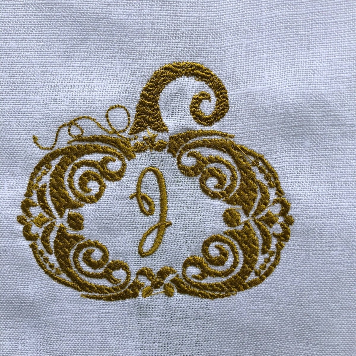 Personalized Monogram White Linen Pumpkin Towel - Perfect for Fall Decor, Thanksgiving Table Setting & Autumn Home Accents