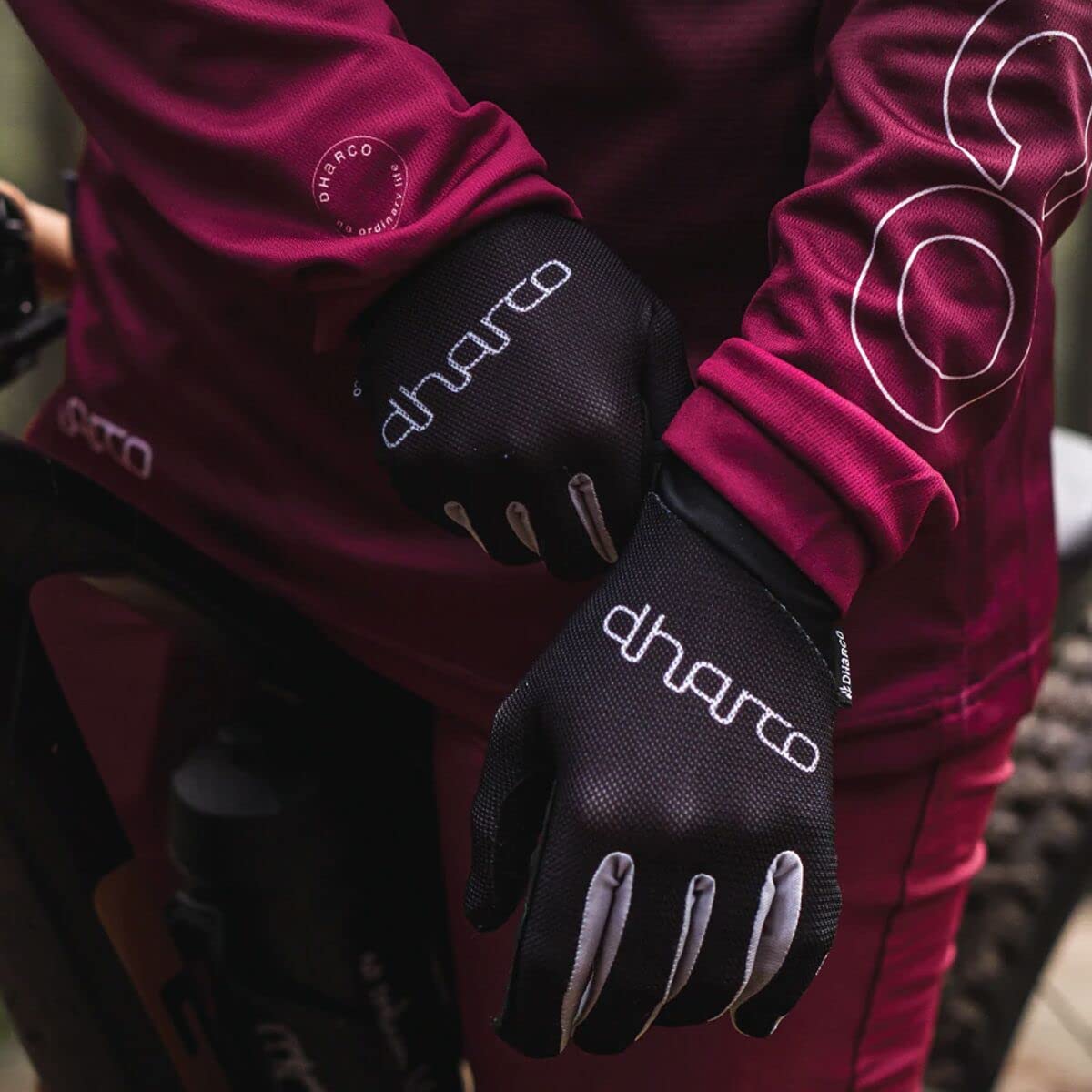 Women's Stealth Gloves - Touchscreen Compatible Winter Gloves for Running, Cycling & Outdoor Activities | Cold Weather Protection