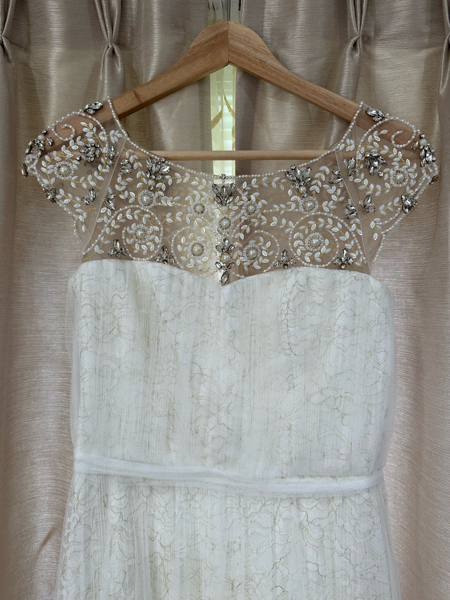 Marchesa Notte Tiernan Gown - Elegant Formal Evening Dress for Prom, Wedding & Special Occasions