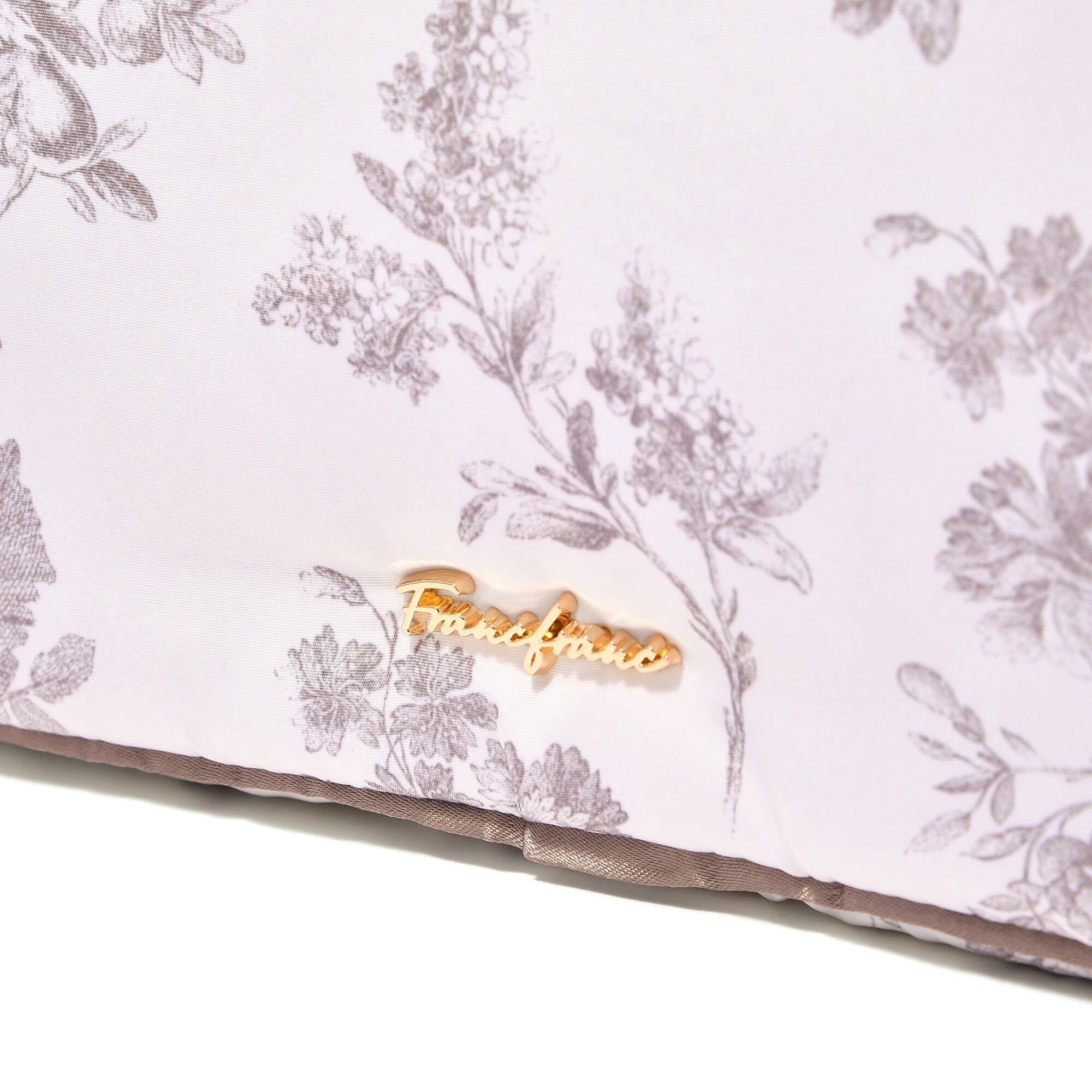 Classic Light Pink Flower Hanging Pouch - Elegant Wall Decor for Living Room, Bedroom, or Office | Perfect for Storage and Home Organization