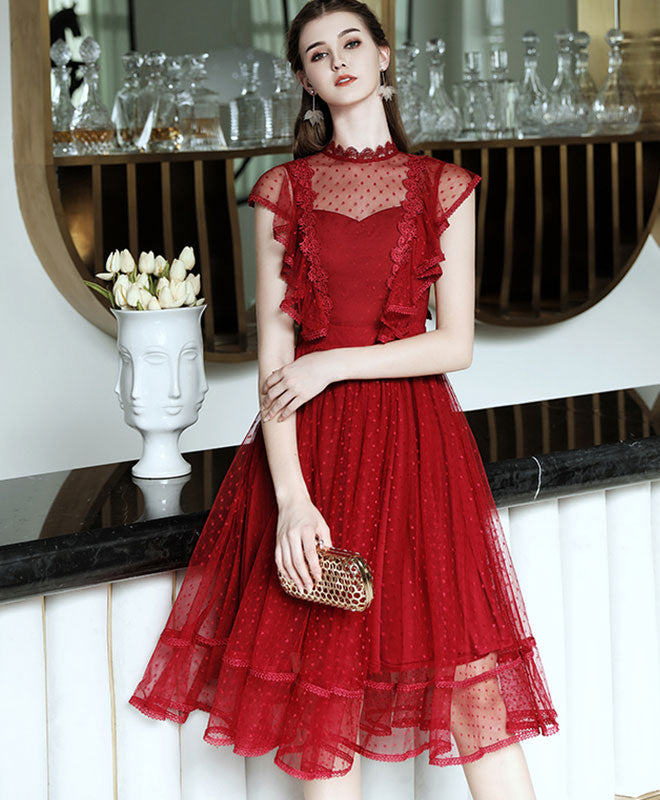 Elegant Burgundy Tulle Lace Short Prom Dress for Homecoming, Sweet 16, Quinceañera & Formal Parties - Plus Size Options Available