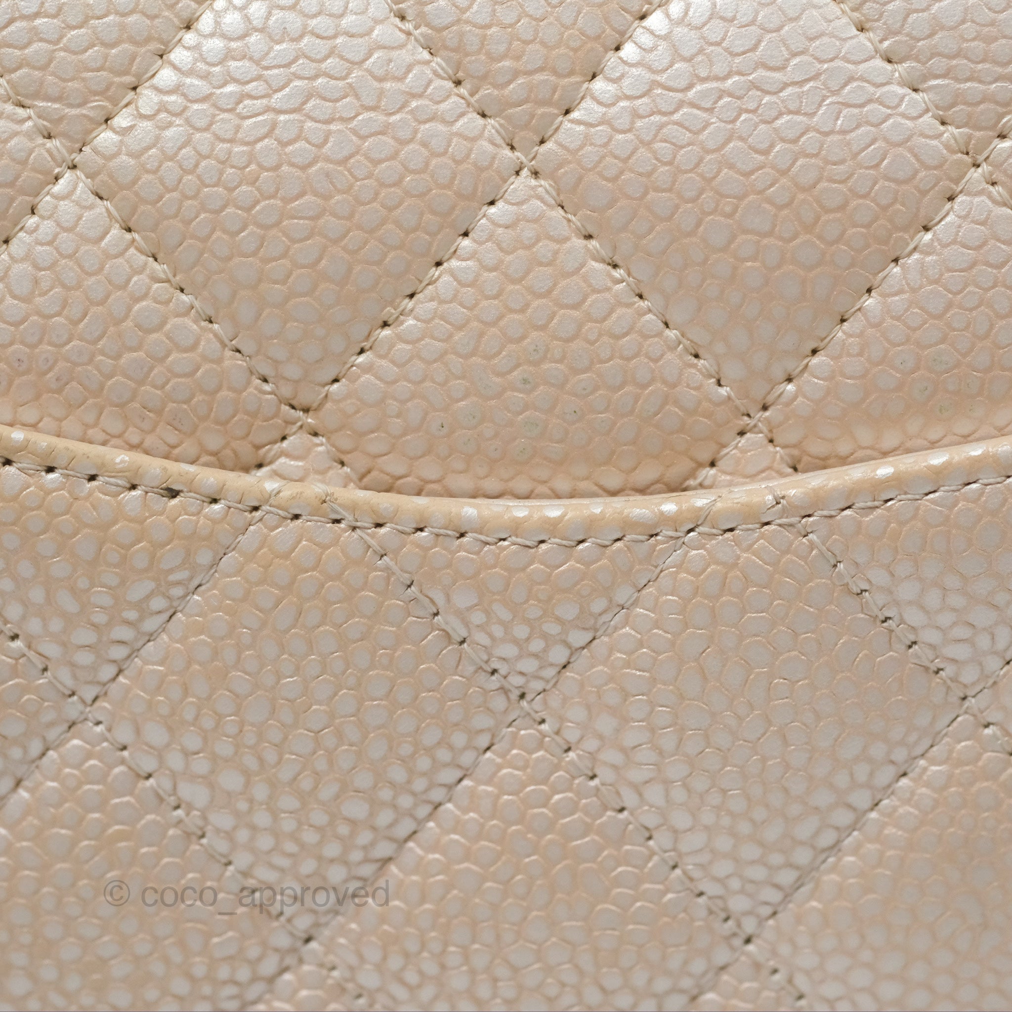 Chanel Classic M/L Medium Double Flap Bag in Iridescent Pearly Caviar Leather with Aged Gold Hardware - Perfect for Evening Events, Luxury Gifts & Fashion Accessories