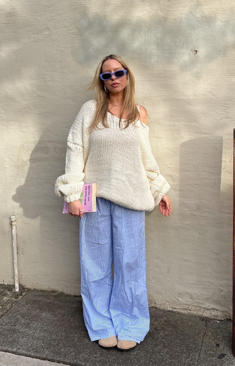 Delvey Cream Chunky Knit Sweater for Women - Soft Oversized Cable Knit Pullover - Cozy Winter Sweater for Casual Outfits & Cold Weather