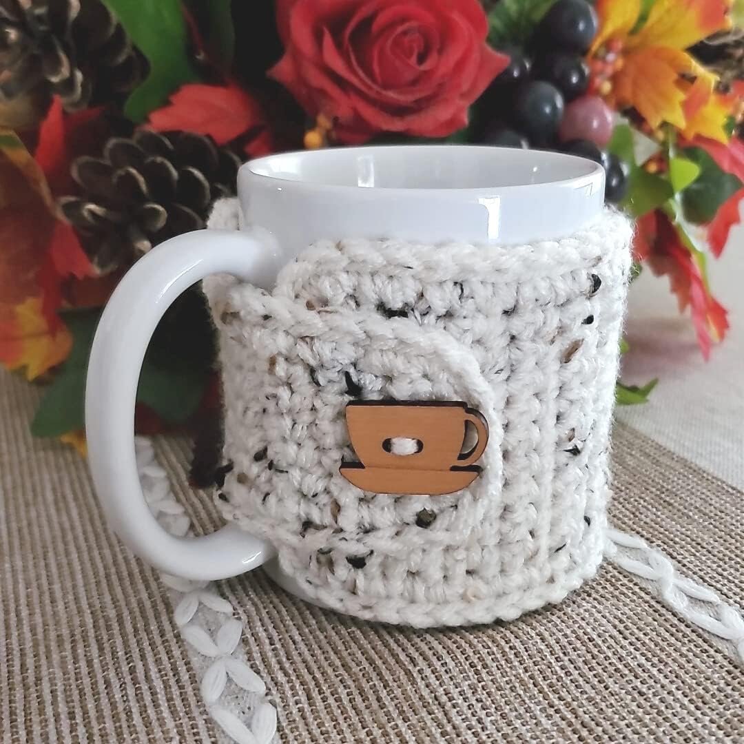 Olive & Oatmeal Cozy Mug Covers with Wooden Cup & Saucer Button - Perfect for Coffee, Tea & Hot Drinks - Ideal for Home, Office & Gifts