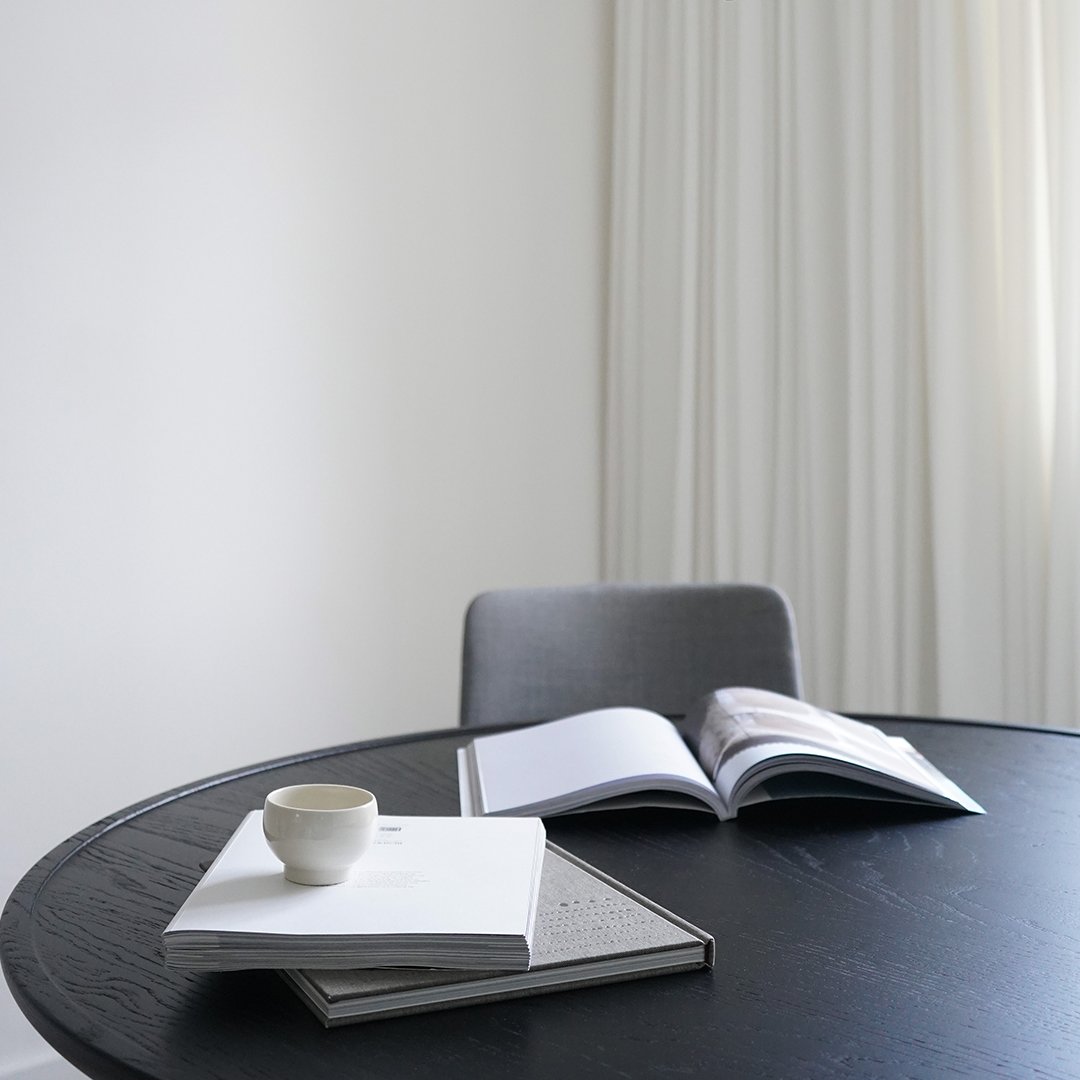 Stylish Modern Accent Dining Table for Small Spaces - Perfect for Apartments, Breakfast Nooks & Cozy Kitchens