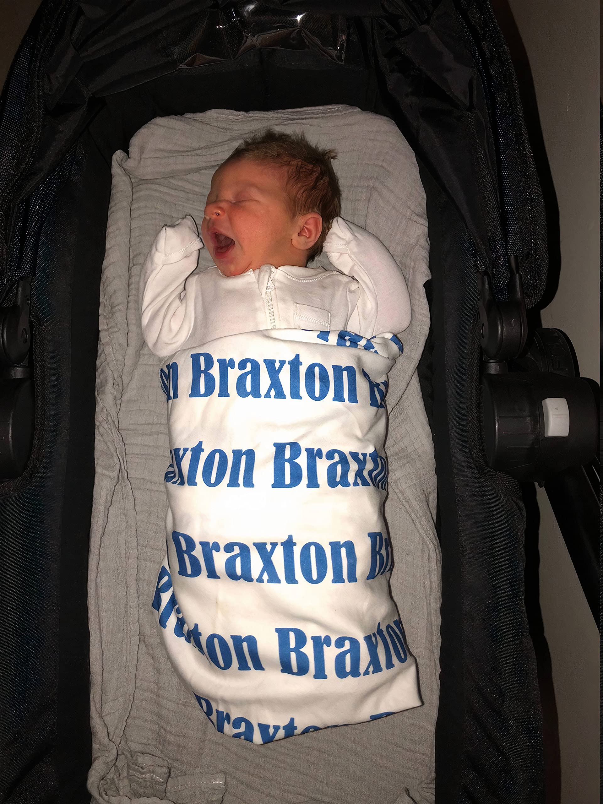 Personalized Baby Blanket with Custom Name - Soft Receiving Blanket for Newborns, Kids & Mom | Unique Birthday Gift for Babies | Perfect for Nursery, Swaddling & Special Occasions