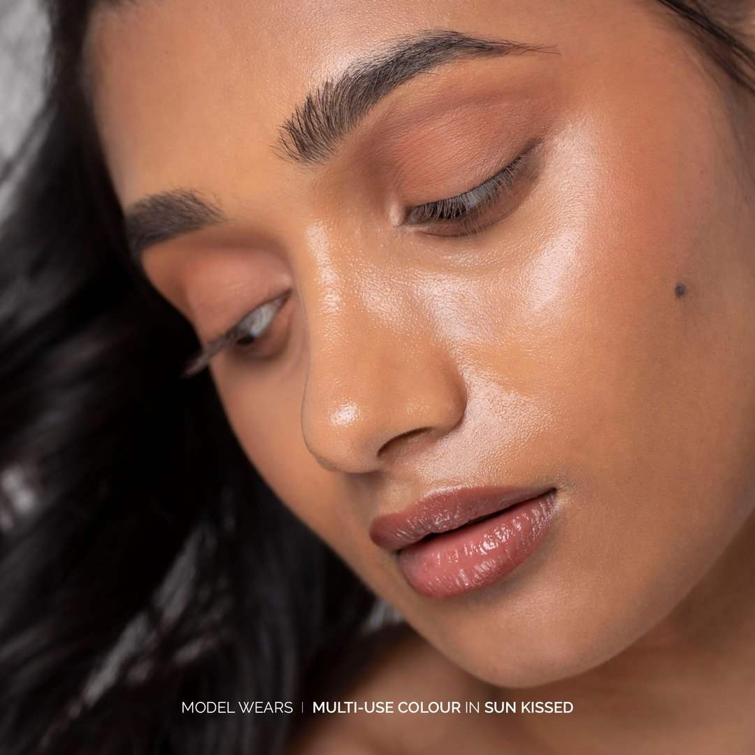 FITGLOW Beauty Multi-Use Pressed Shadow & Blush Palette - Long-Lasting, Blendable Makeup for Eyes & Cheeks | Perfect for Everyday Wear, Date Night & Special Occasions