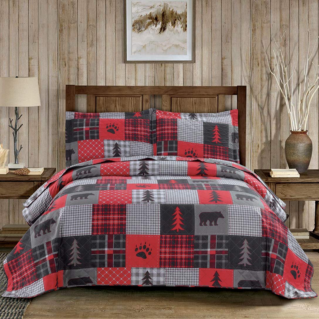 Rustic Bear Quilts King Size Set - Lightweight Plaid Bedspread & Coverlet - Lodge Style Bedding with Forest Tree Design - Includes Pillow Shams (Red Black Gray) - Perfect for Cabin, Hunting Lodge or Cozy Bedroom Retreat