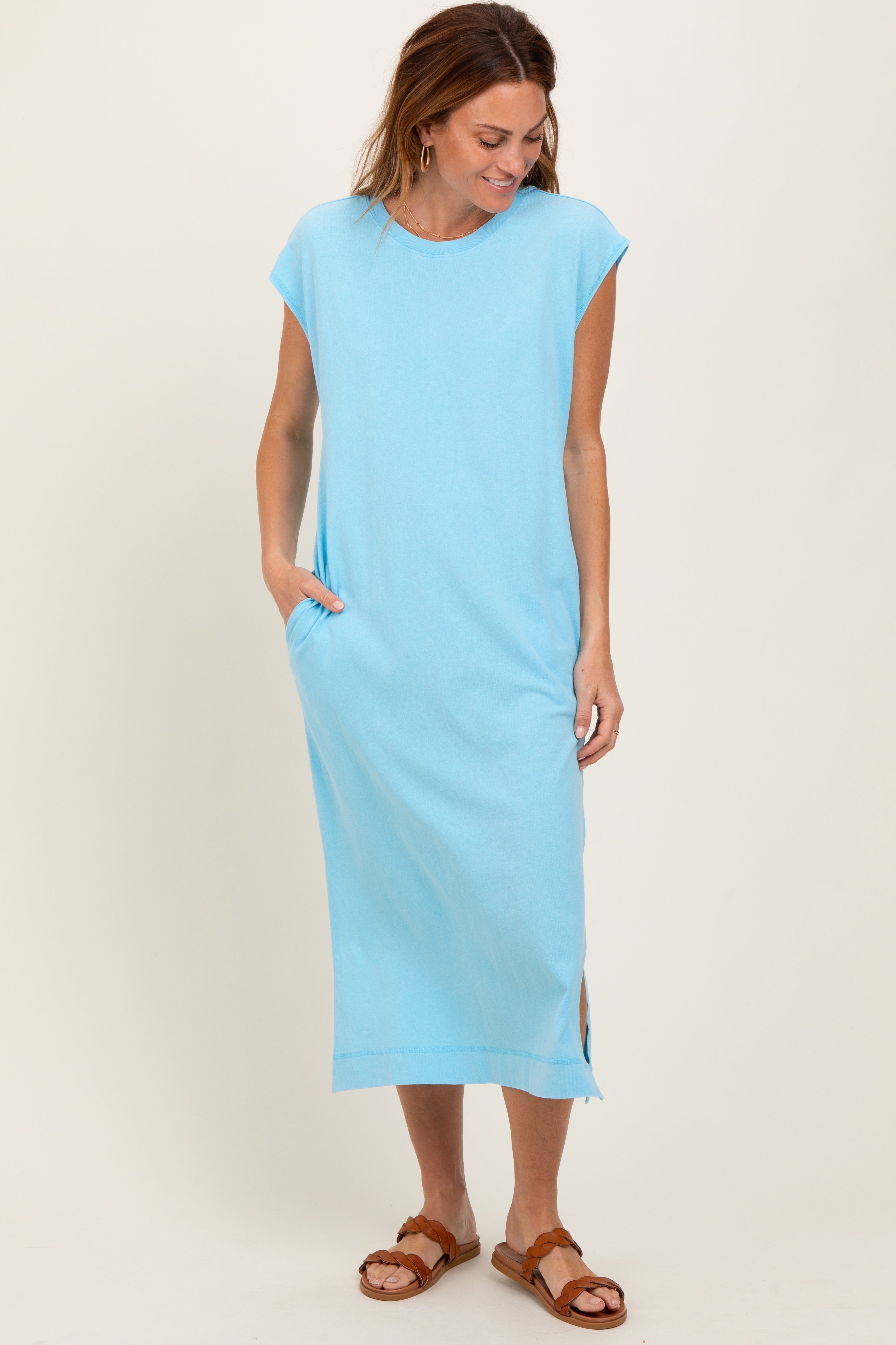 Aqua Casual Sleeveless Pocketed Midi Dress for Women - Summer Beach Dress with Pockets, Breathable & Comfortable - Perfect for Vacation, Outdoor Activities, and Casual Wear
