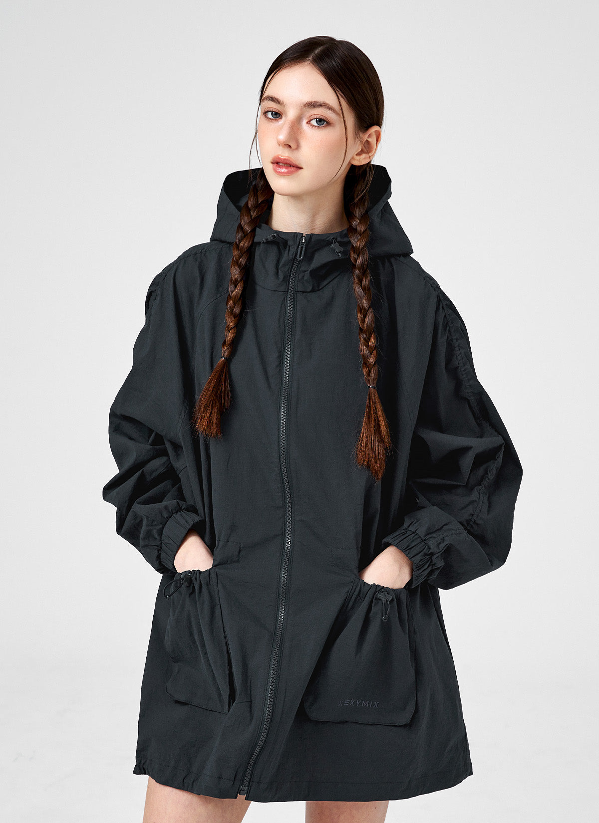 Lightweight Waterproof Hooded Jacket for Men & Women - Windproof Outdoor Raincoat with Pockets - Perfect for Hiking, Camping, and Travel