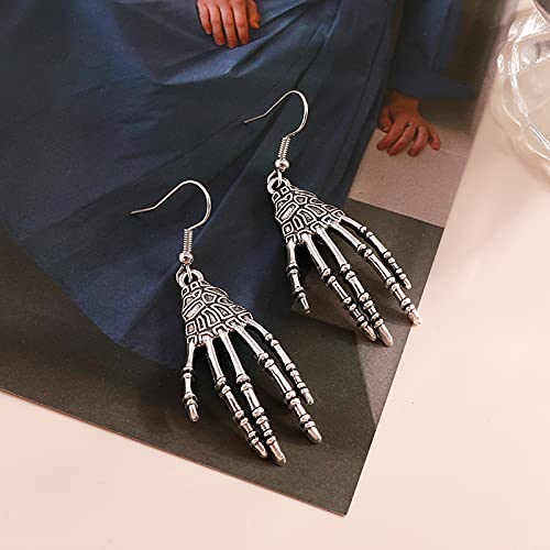 Spooky Halloween Spider Earrings for Women - Gothic Skeleton Hand Stud Earrings - 2 Pairs Set - Perfect for Halloween Costumes, Cosplay, and Gothic Fashion Accessories