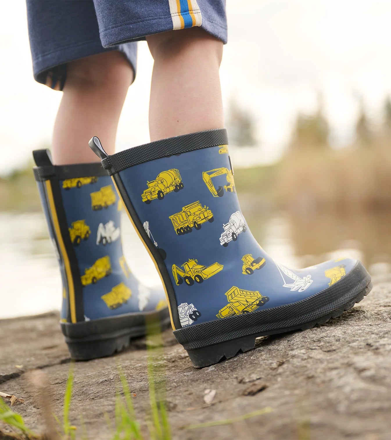 Hatley Under Construction Matte Rain Boots for Kids - Waterproof & Durable Toddler Boots for Outdoor Play, Puddle Jumping & Rainy Day Adventures