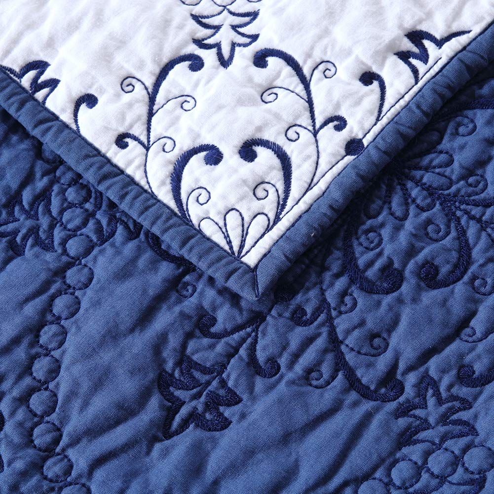 VCTOPS 3-Piece Embroidered Floral Quilt Set - Oversized Queen 100% Cotton Reversible Bedspread with 2 Pillow Shams | Soft Lightweight Coverlet for Bedroom Decor (Blue, 105