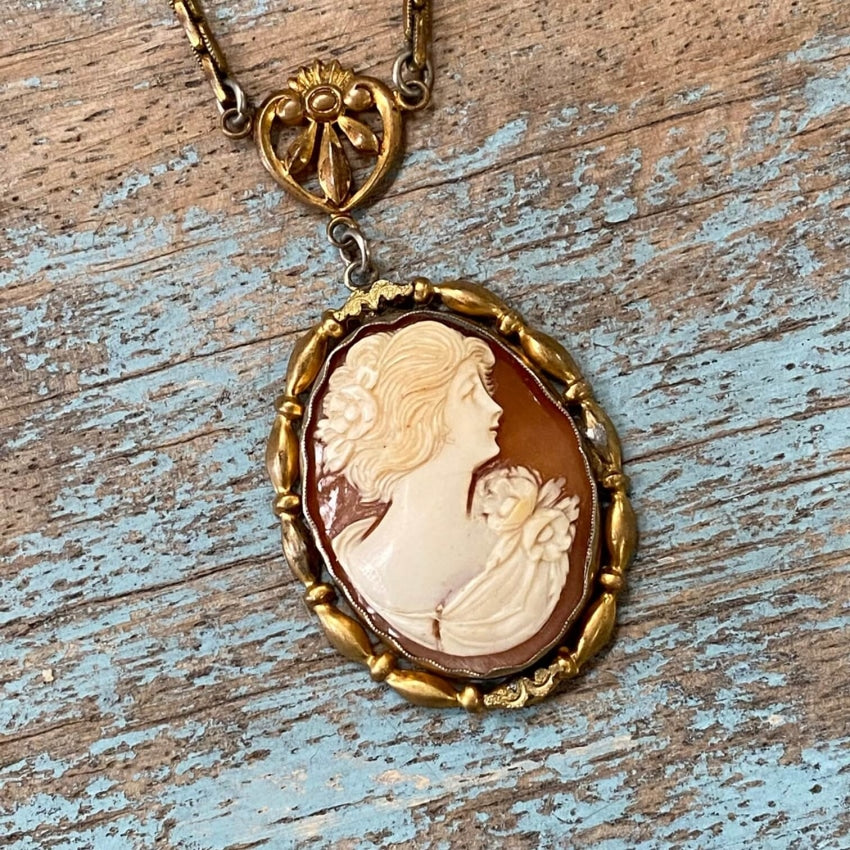 Vintage Gold Filled Carved Shell Cameo Necklace - Antique Jewelry for Women, Elegant Pendant Gift for Mother's Day, Anniversary & Special Occasions