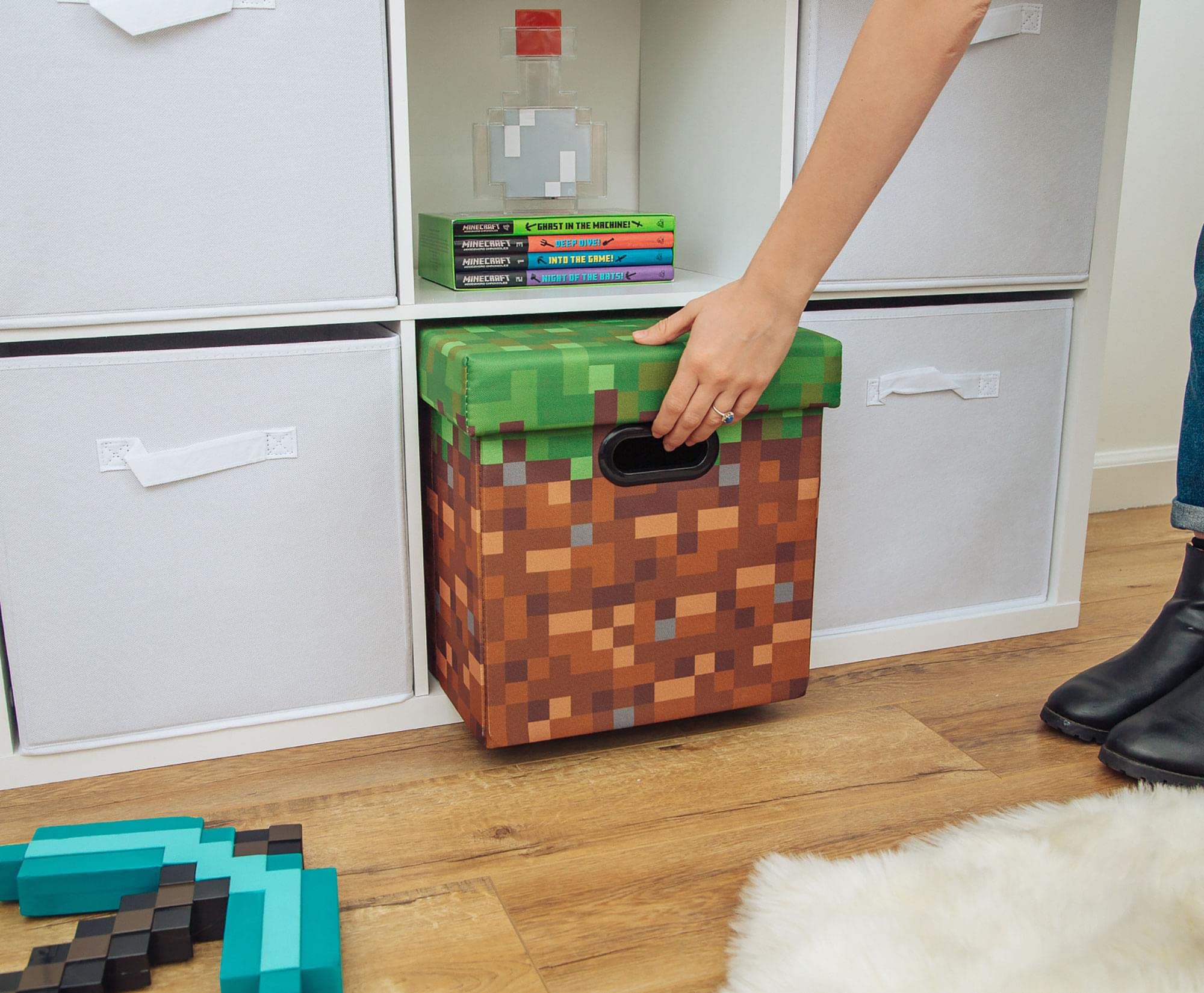 Minecraft Grassy Block 13-Inch Storage Bin with Lid - Foldable Fabric Cube Organizer with Handles for Shelves & Closet | Home Decor & Video Game Gifts for Kids' Rooms, Game Themed Bedroom Storage