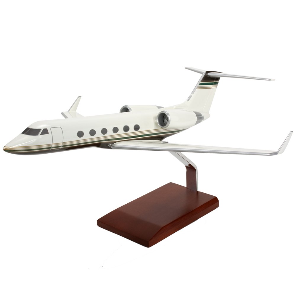 Mastercraft Collection Gulfstream IV 1/48 Scale Diecast Model Airplane - Perfect for Aviation Enthusiasts, Collectors & Office Decor